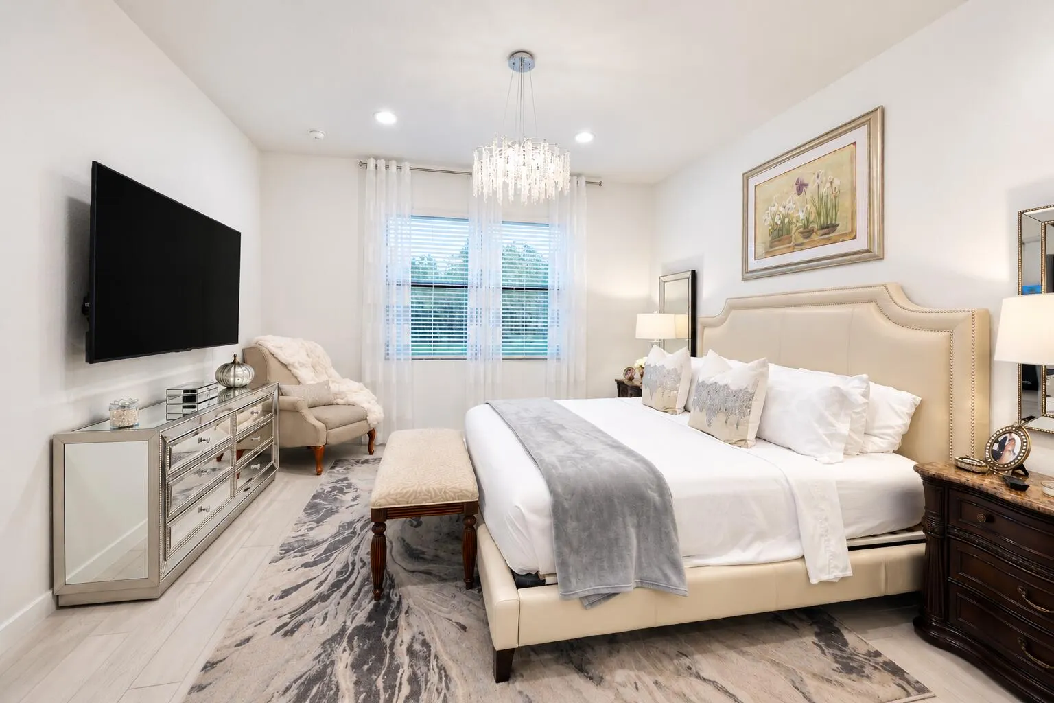 2005 NE Ocean Dunes Drive