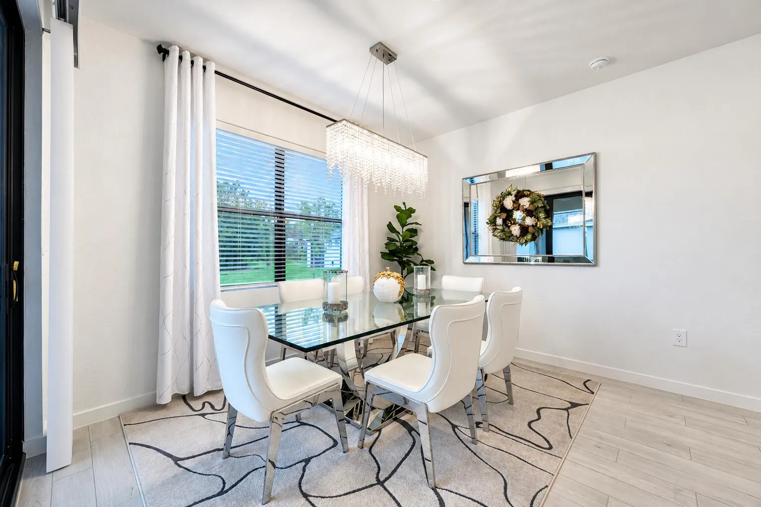 2005 NE Ocean Dunes Drive