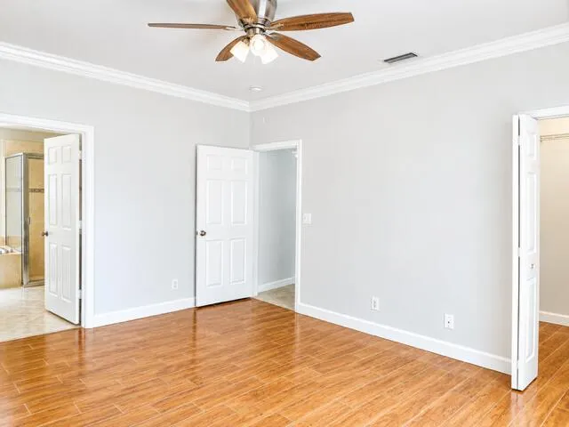 3829 Woodfield Drive