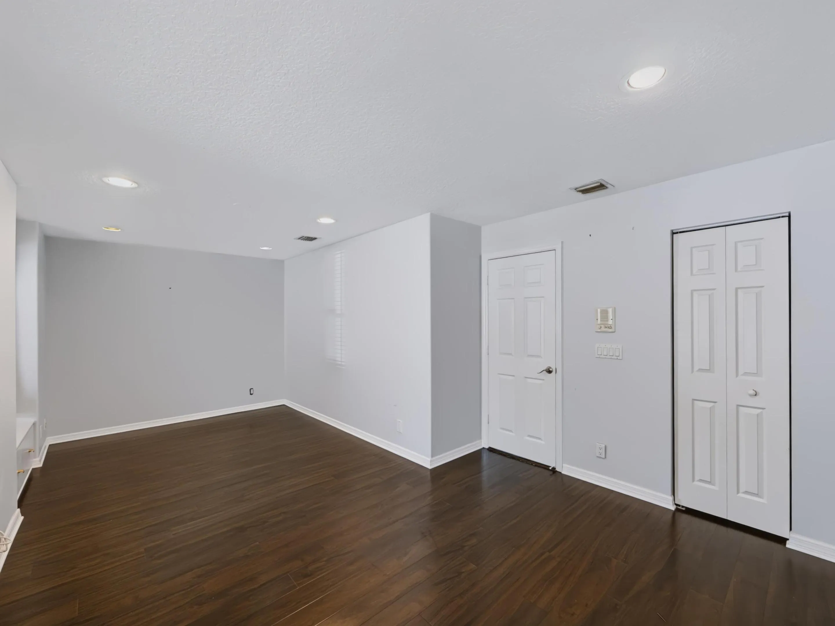 5574 Bermuda Dunes Circle