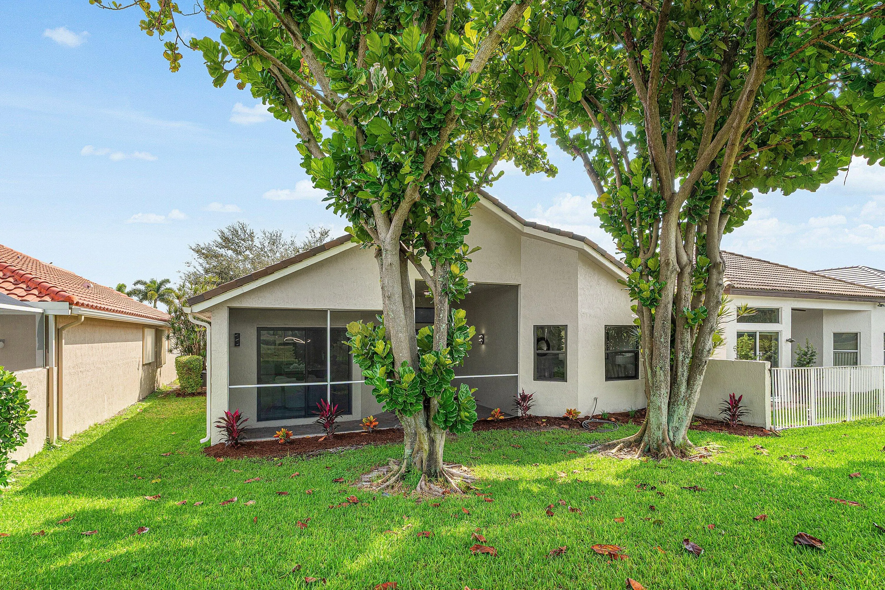 7868 MONARCH Court
