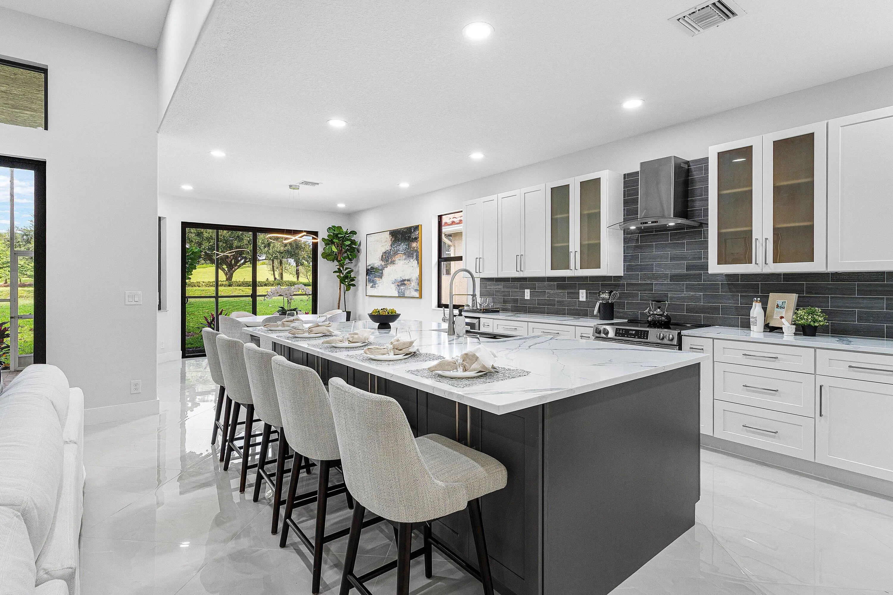 7868 MONARCH Court