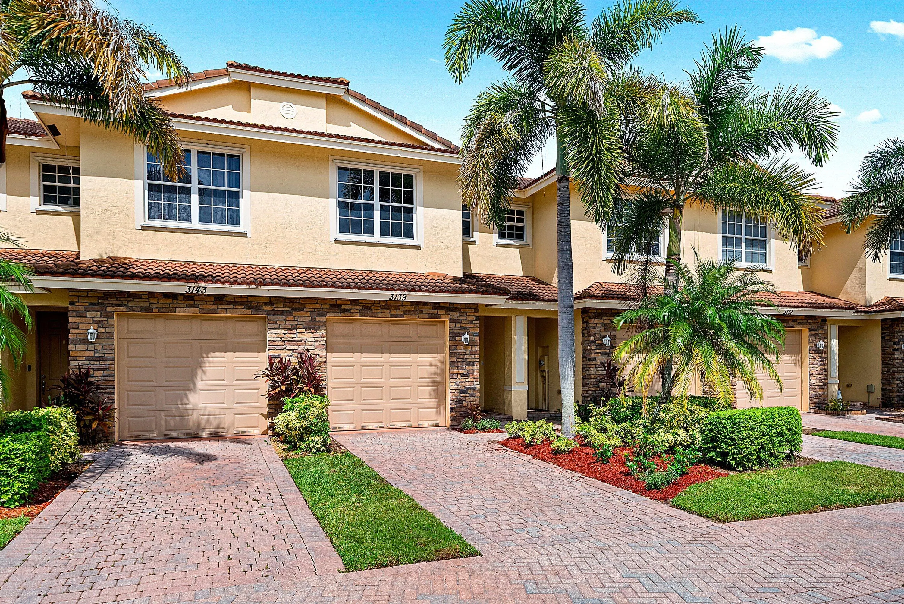 3139 SW Otter Lane