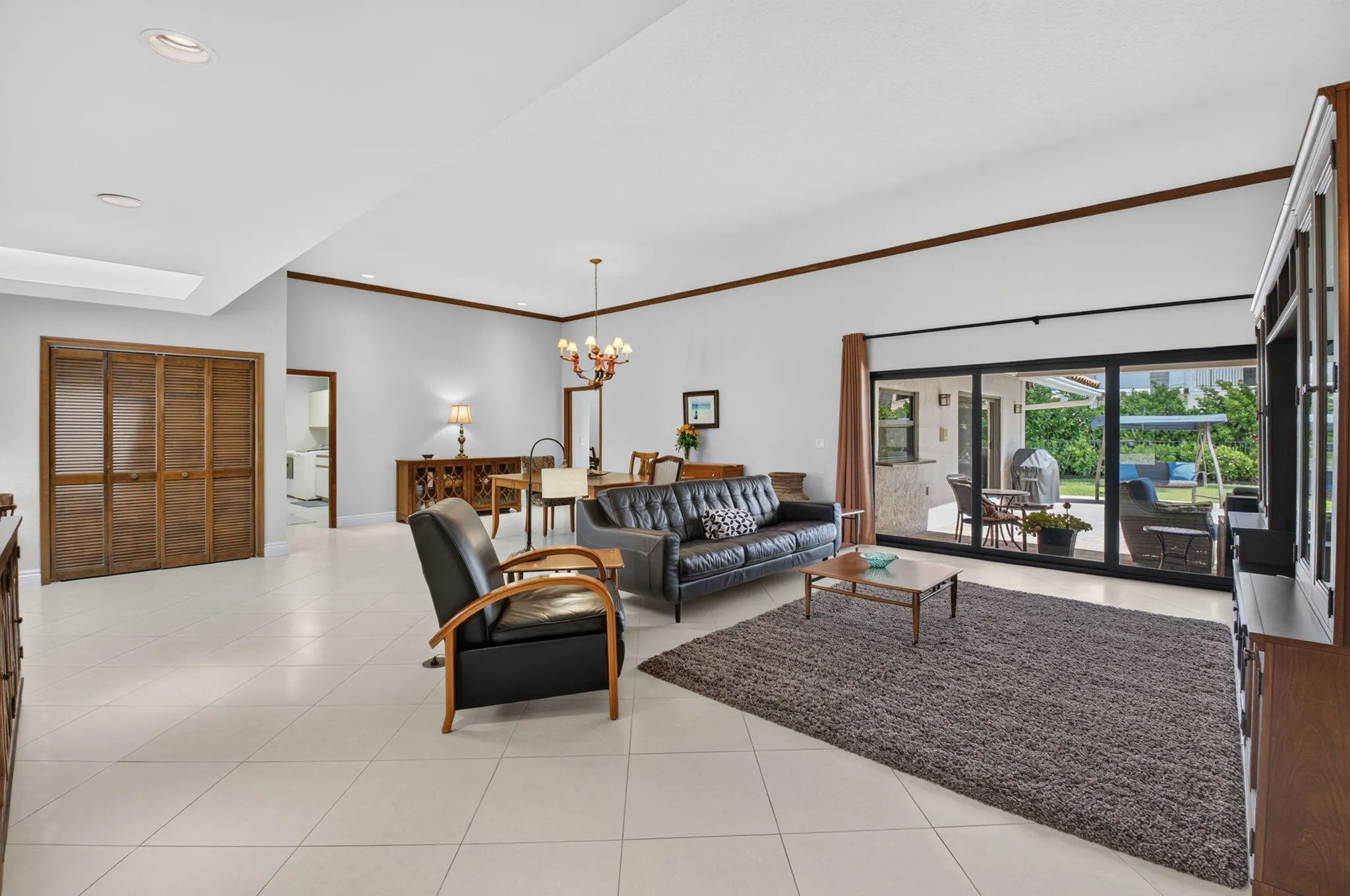 2750 NW 26TH Court