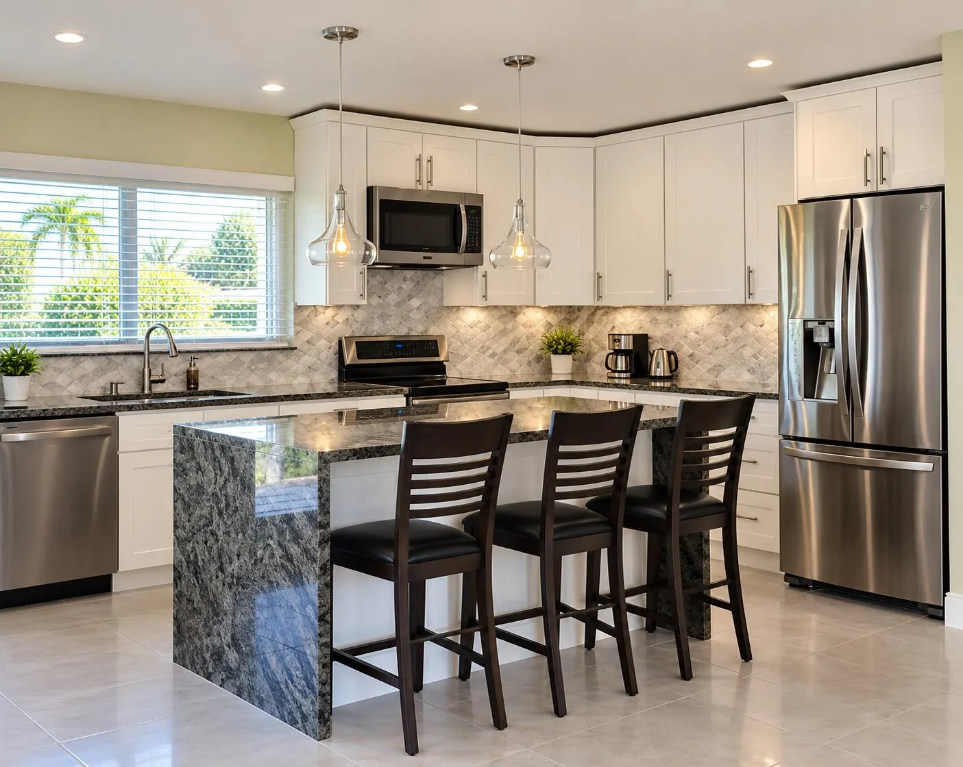 266 SW 12TH Street