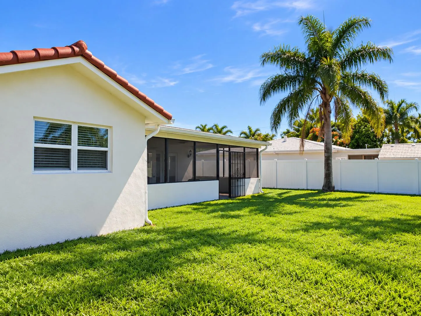 266 SW 12TH Street
