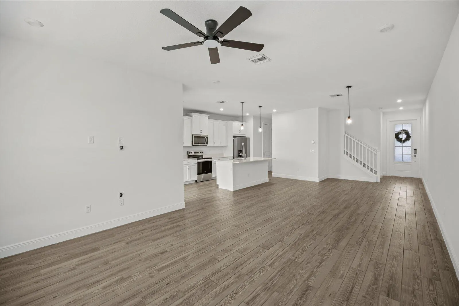 3566 NW SOLANGE Court