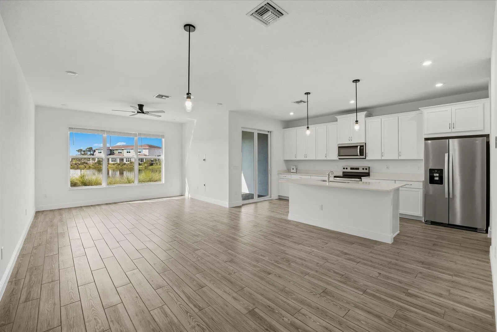 3566 NW SOLANGE Court