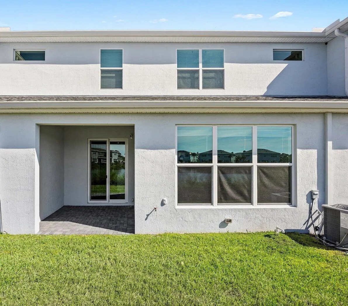 3566 NW SOLANGE Court