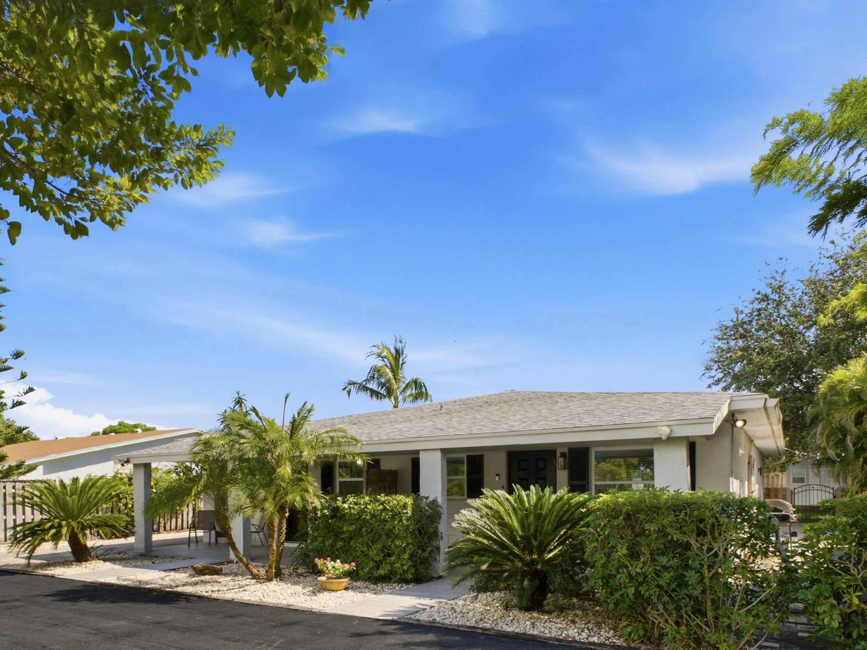 3125 Albatross Road
