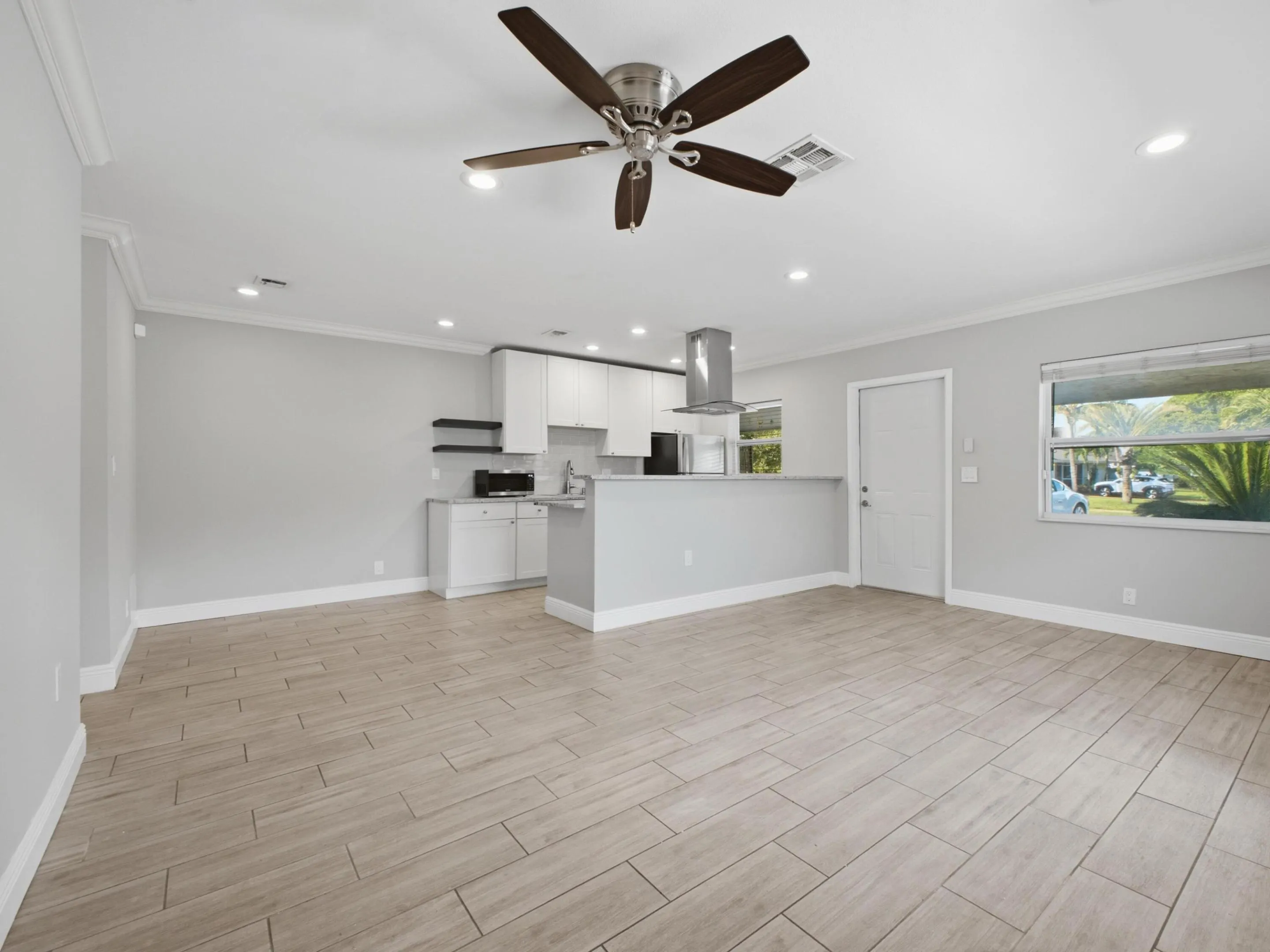 3125 Albatross Road