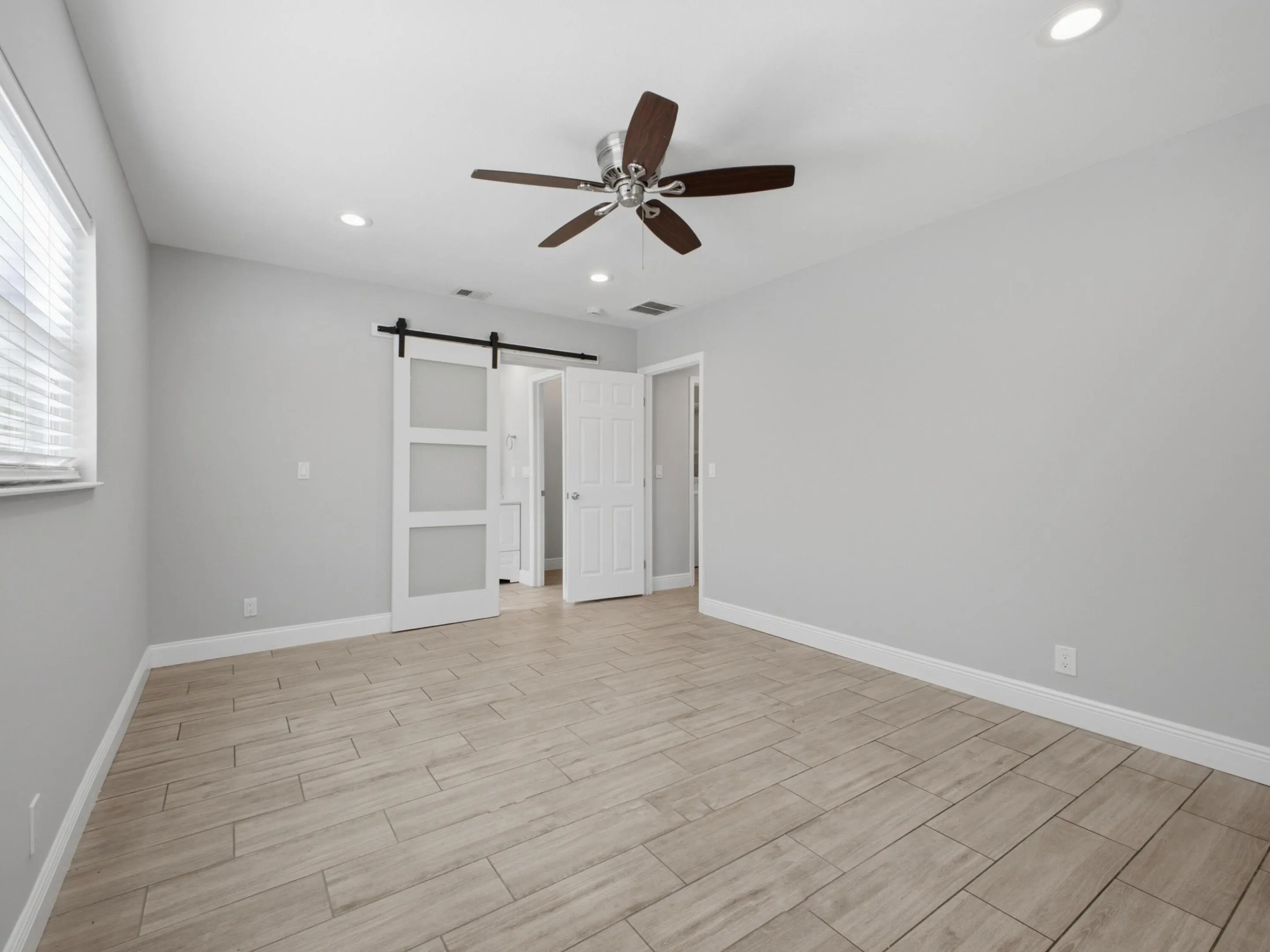 3125 Albatross Road