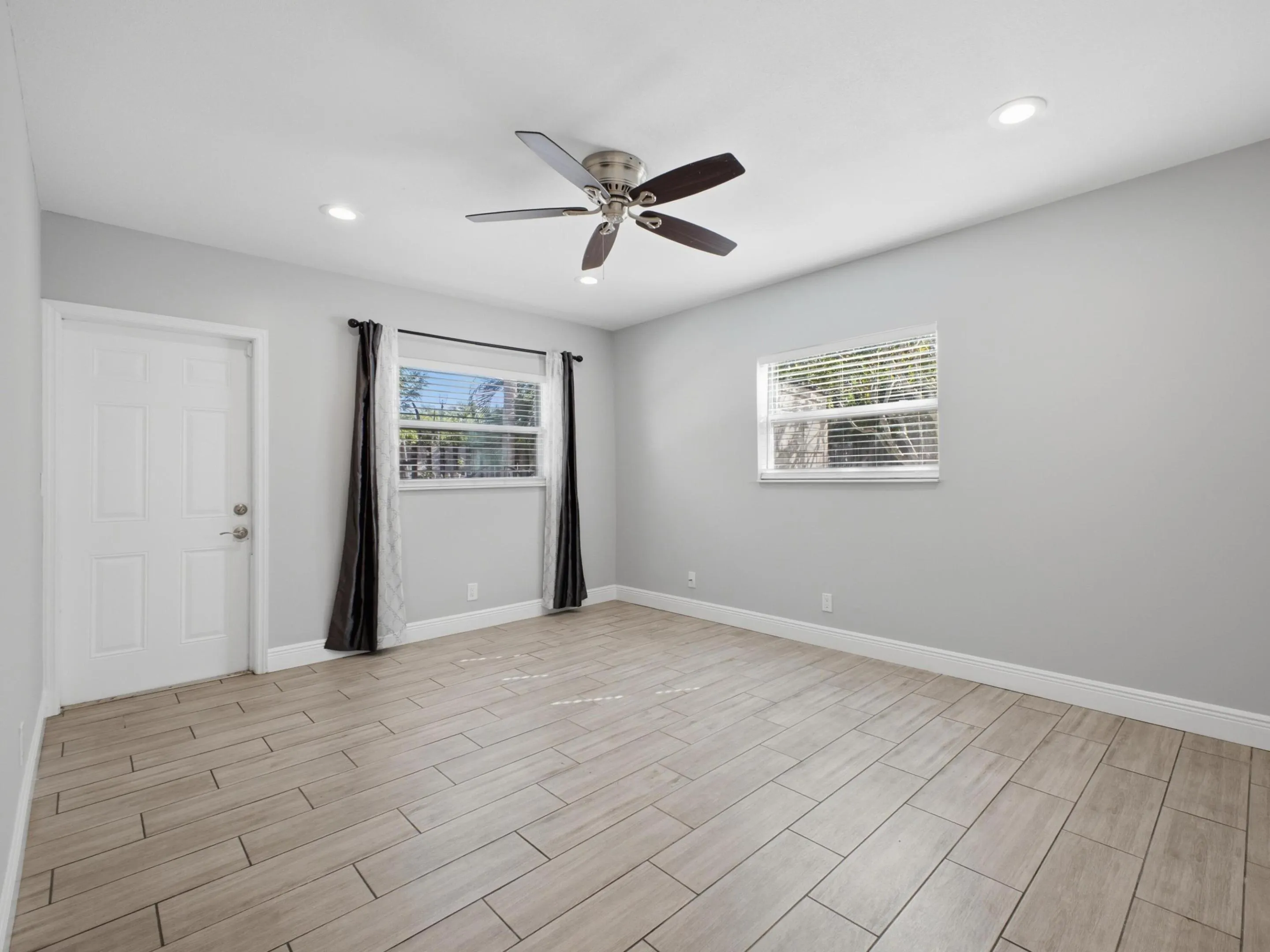 3125 Albatross Road