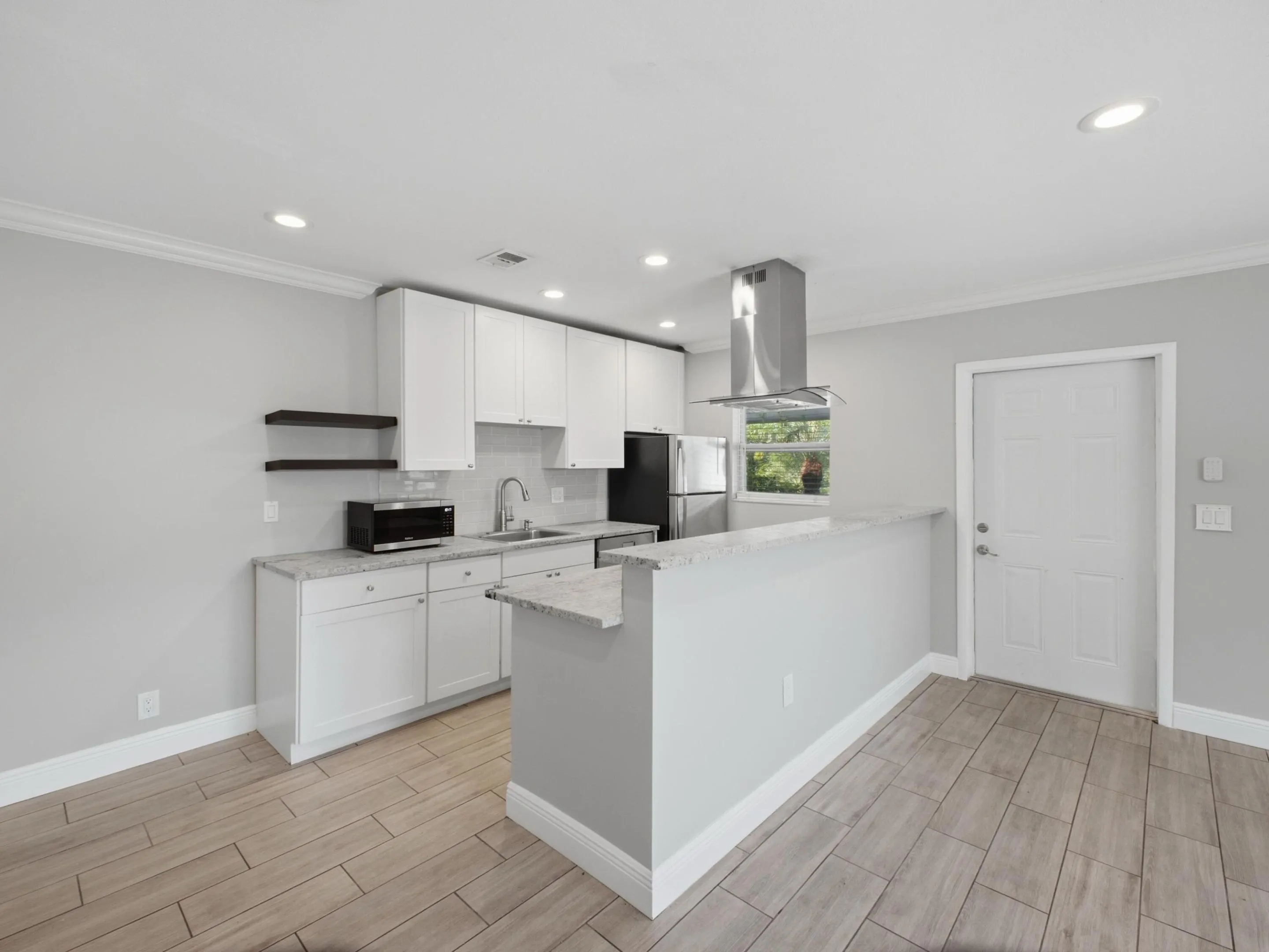 3125 Albatross Road