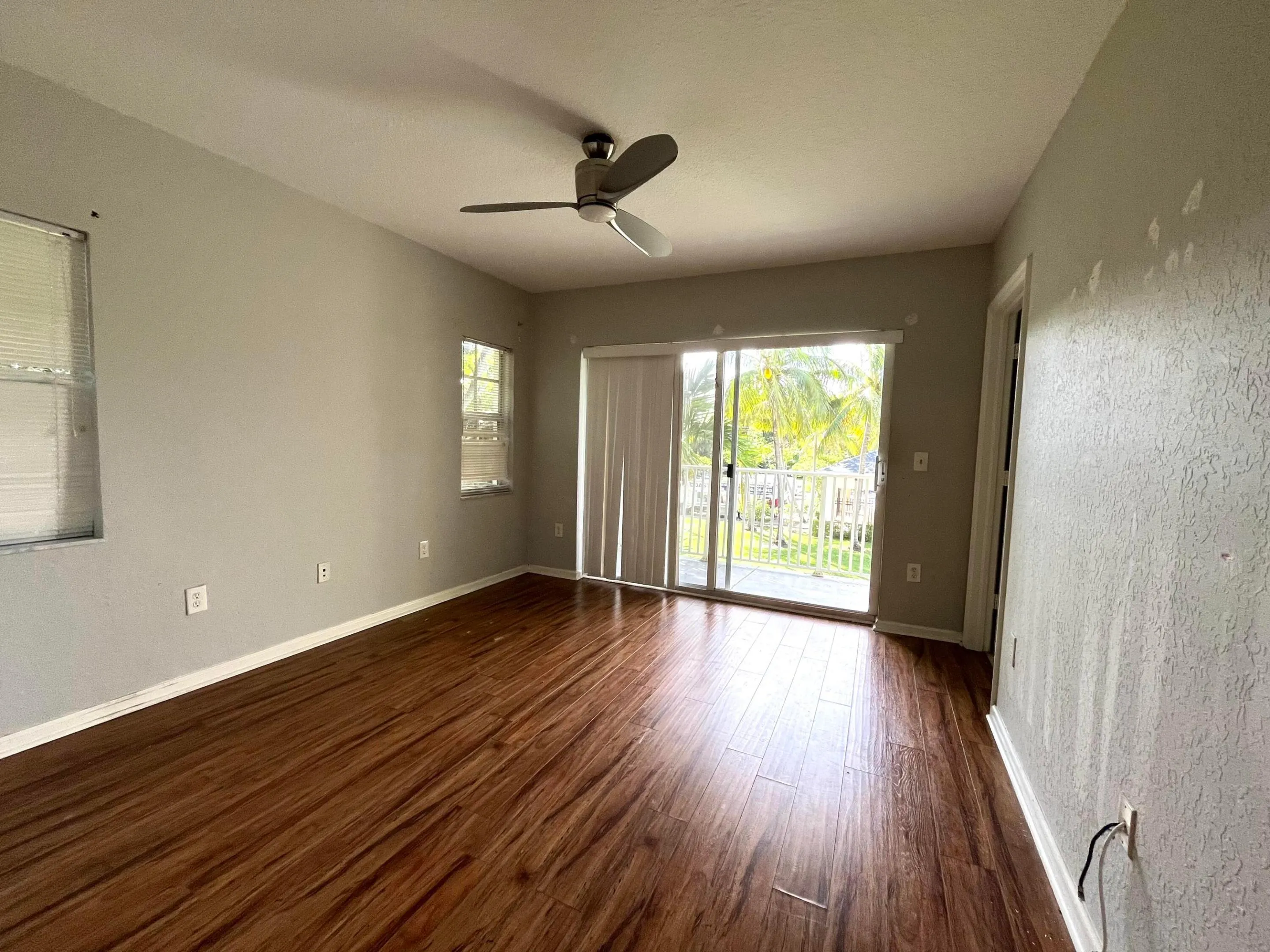 4335 Emerald Vista