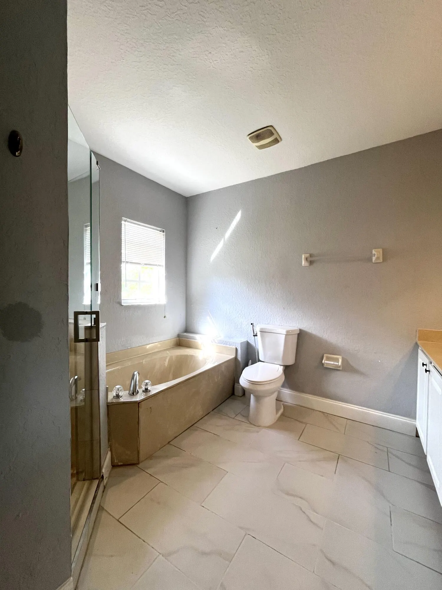 4335 Emerald Vista