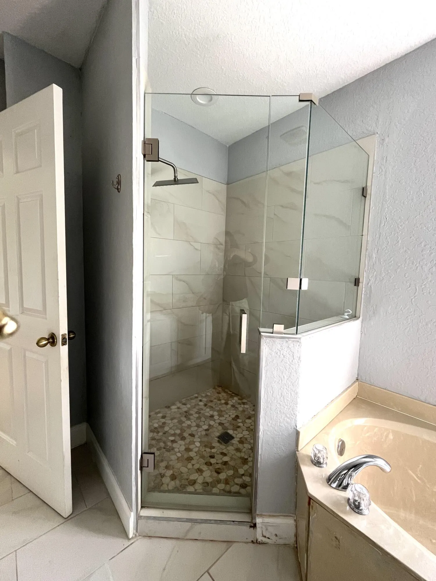 4335 Emerald Vista