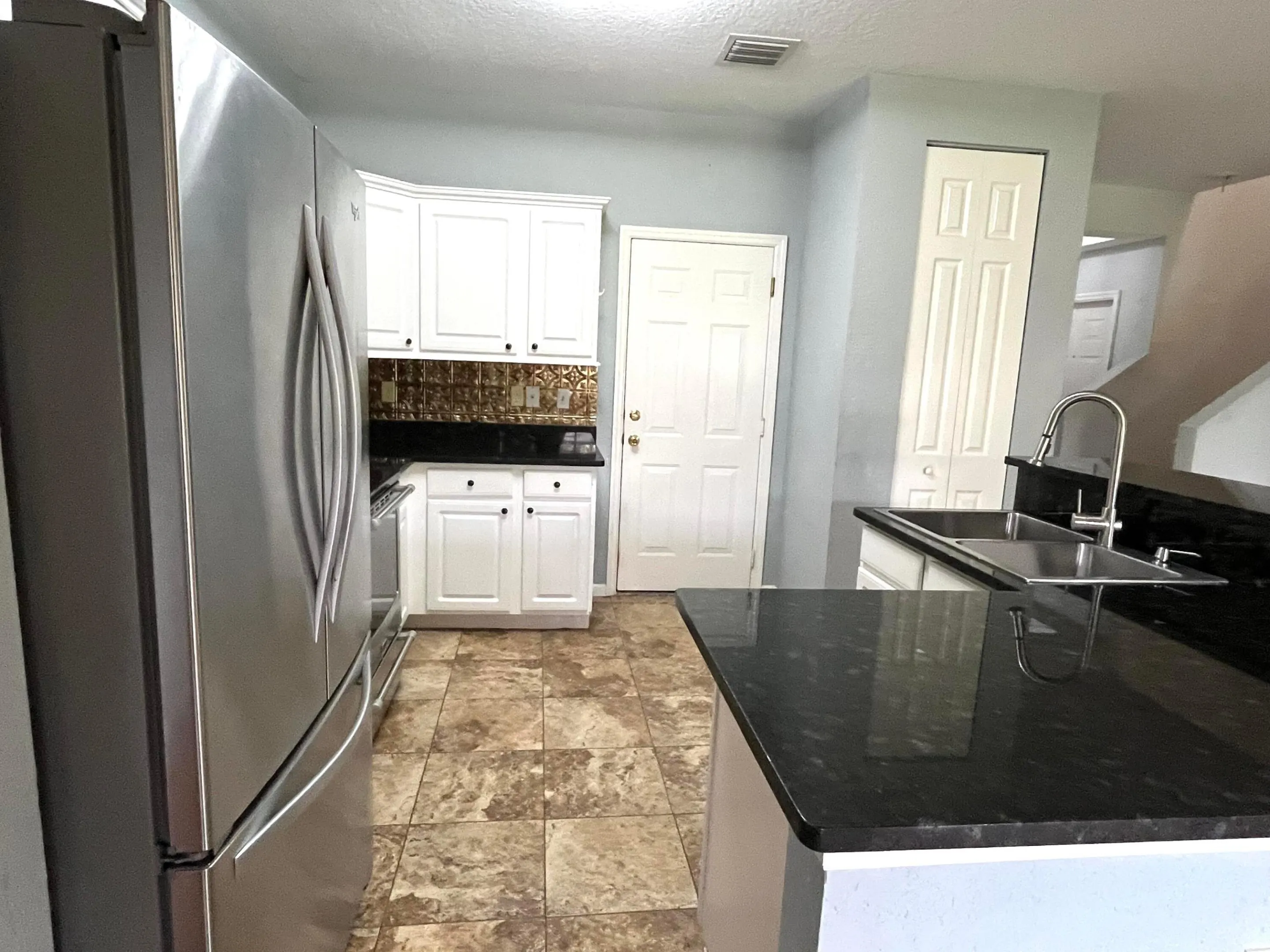 4335 Emerald Vista