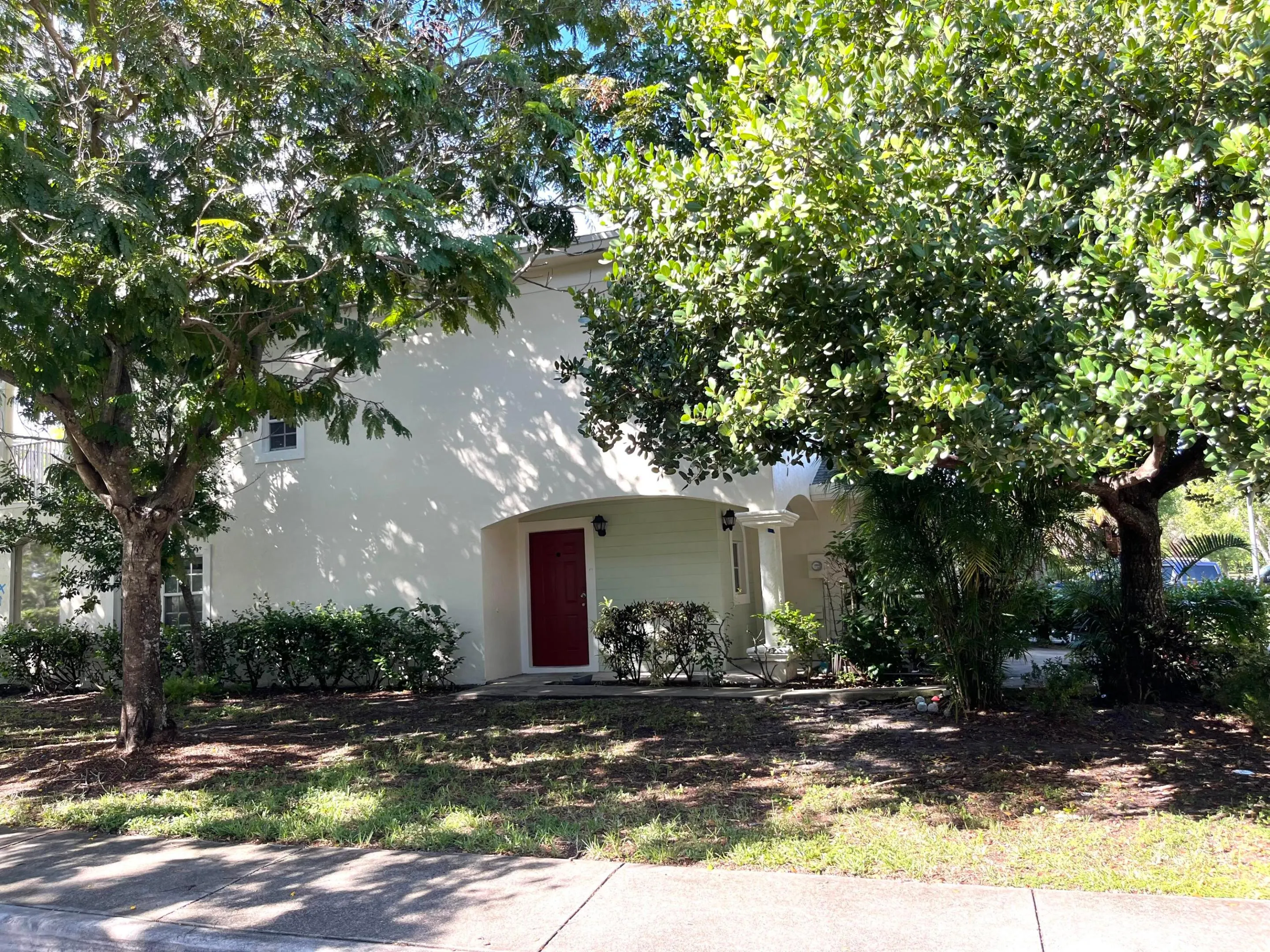 4335 Emerald Vista