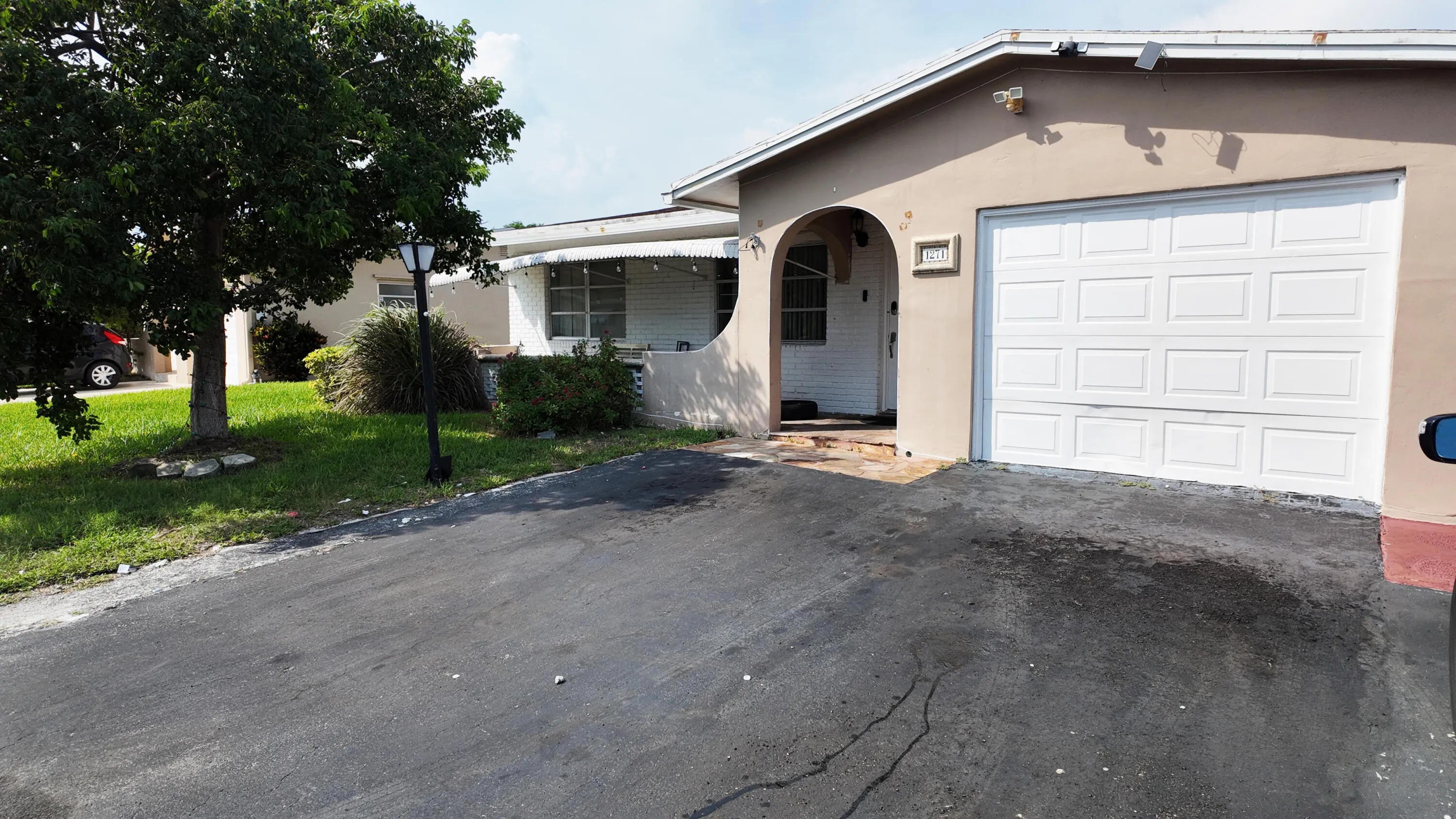 1271 NW 45TH Court