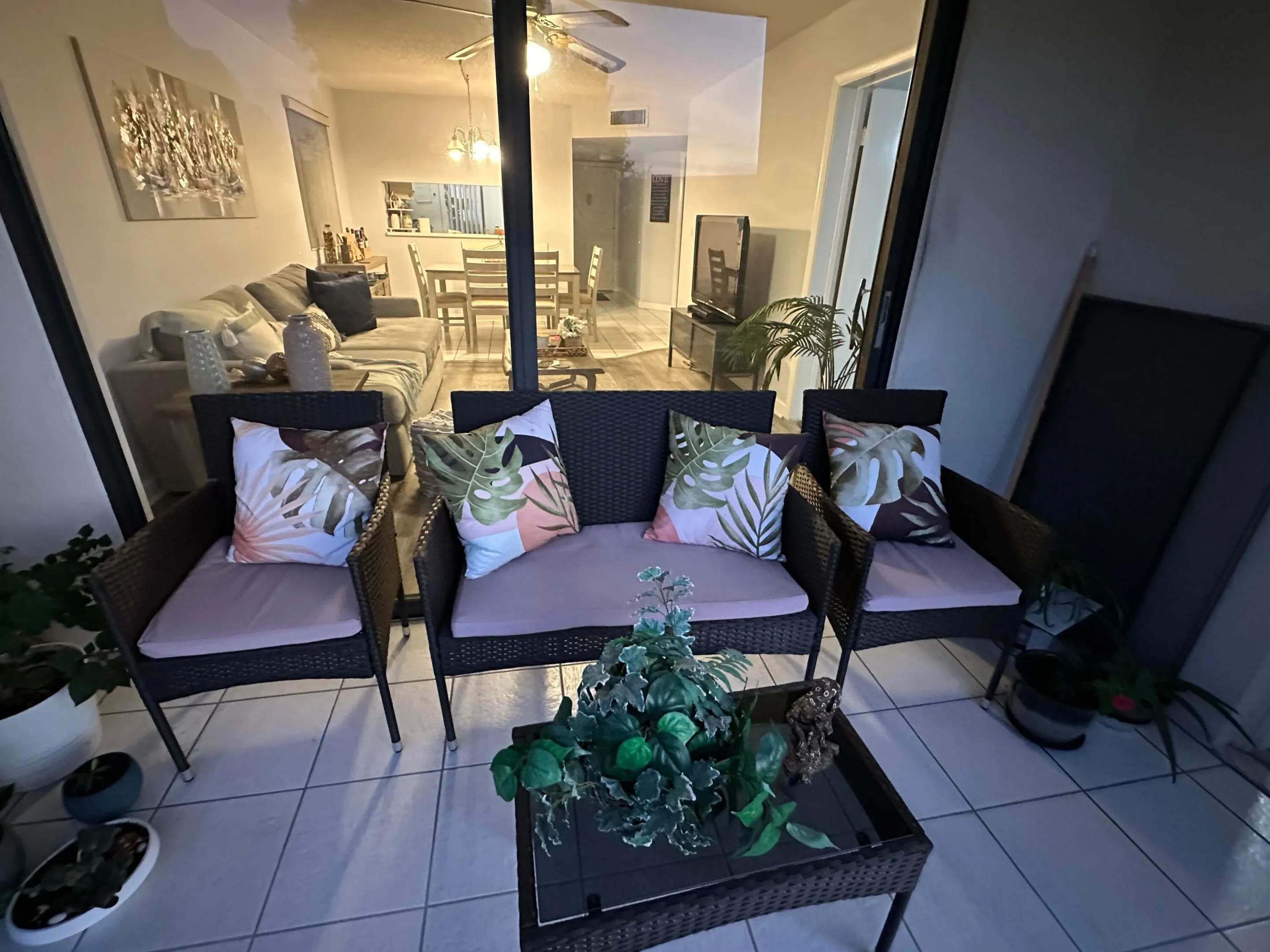 3138 Via Poinciana #317