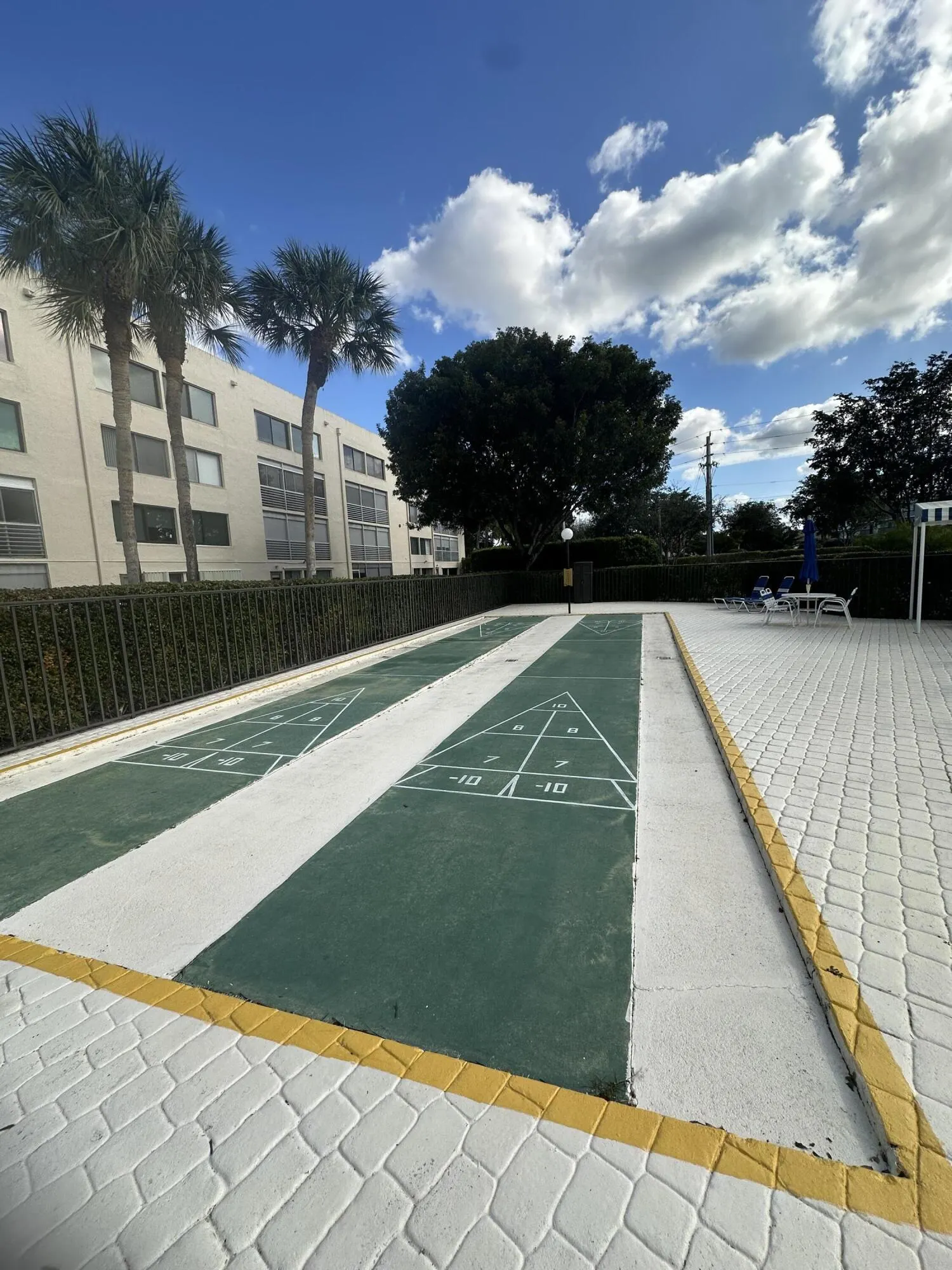 3138 Via Poinciana #317