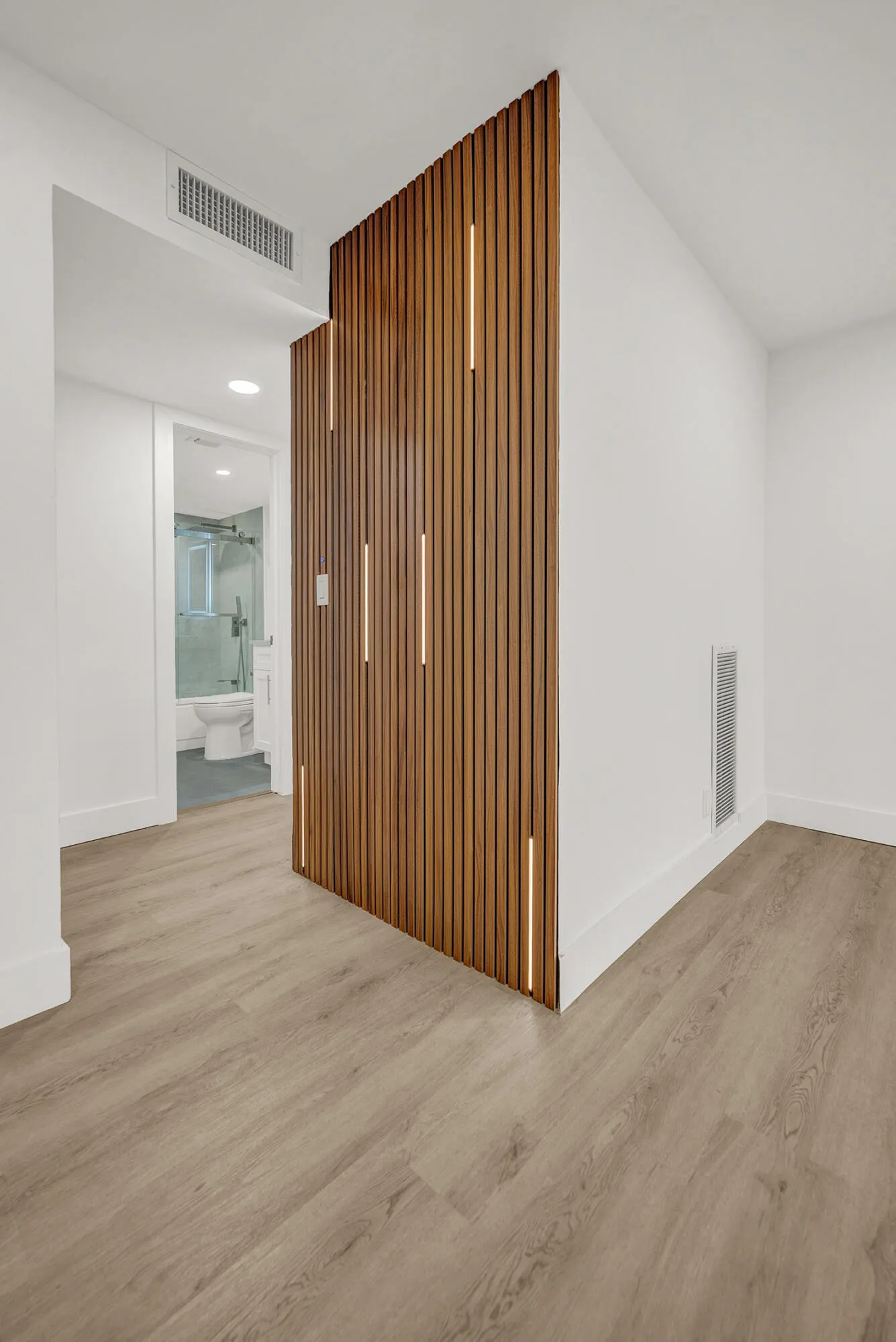 5701 CAMINO DEL SOL #106