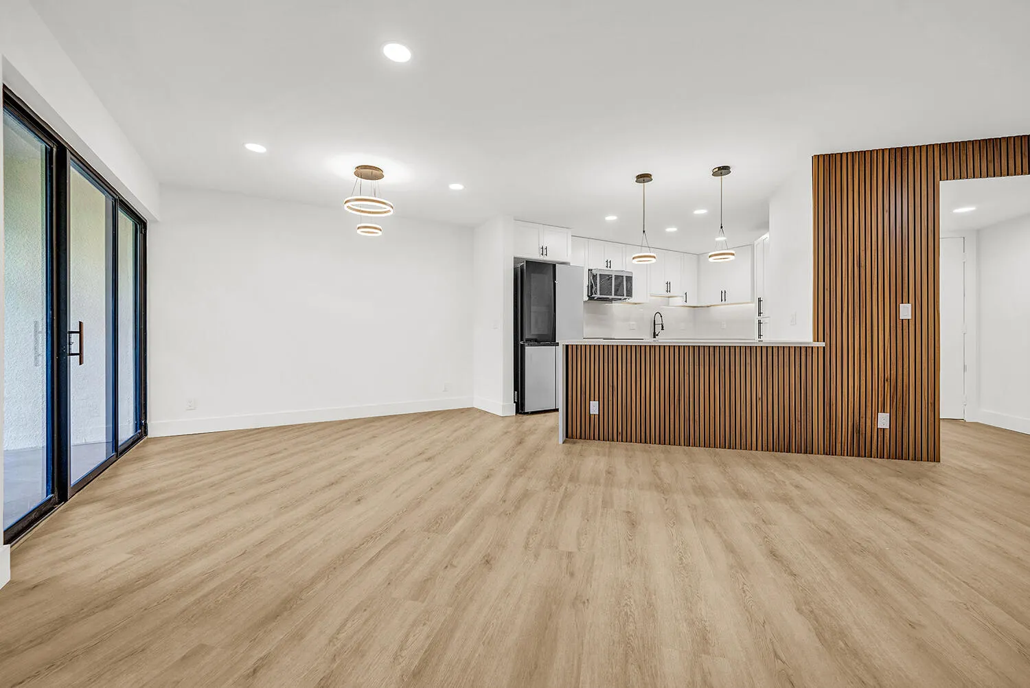 5701 CAMINO DEL SOL #106