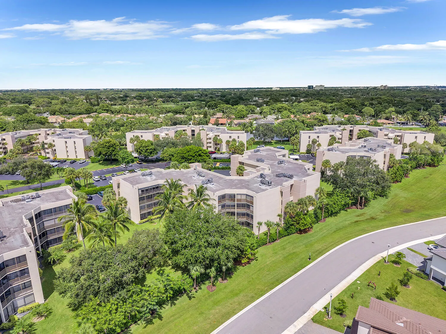 5701 CAMINO DEL SOL #106