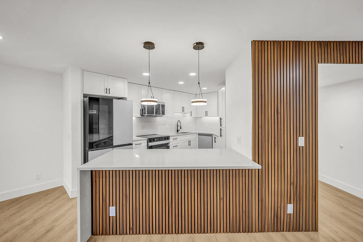 5701 CAMINO DEL SOL #106