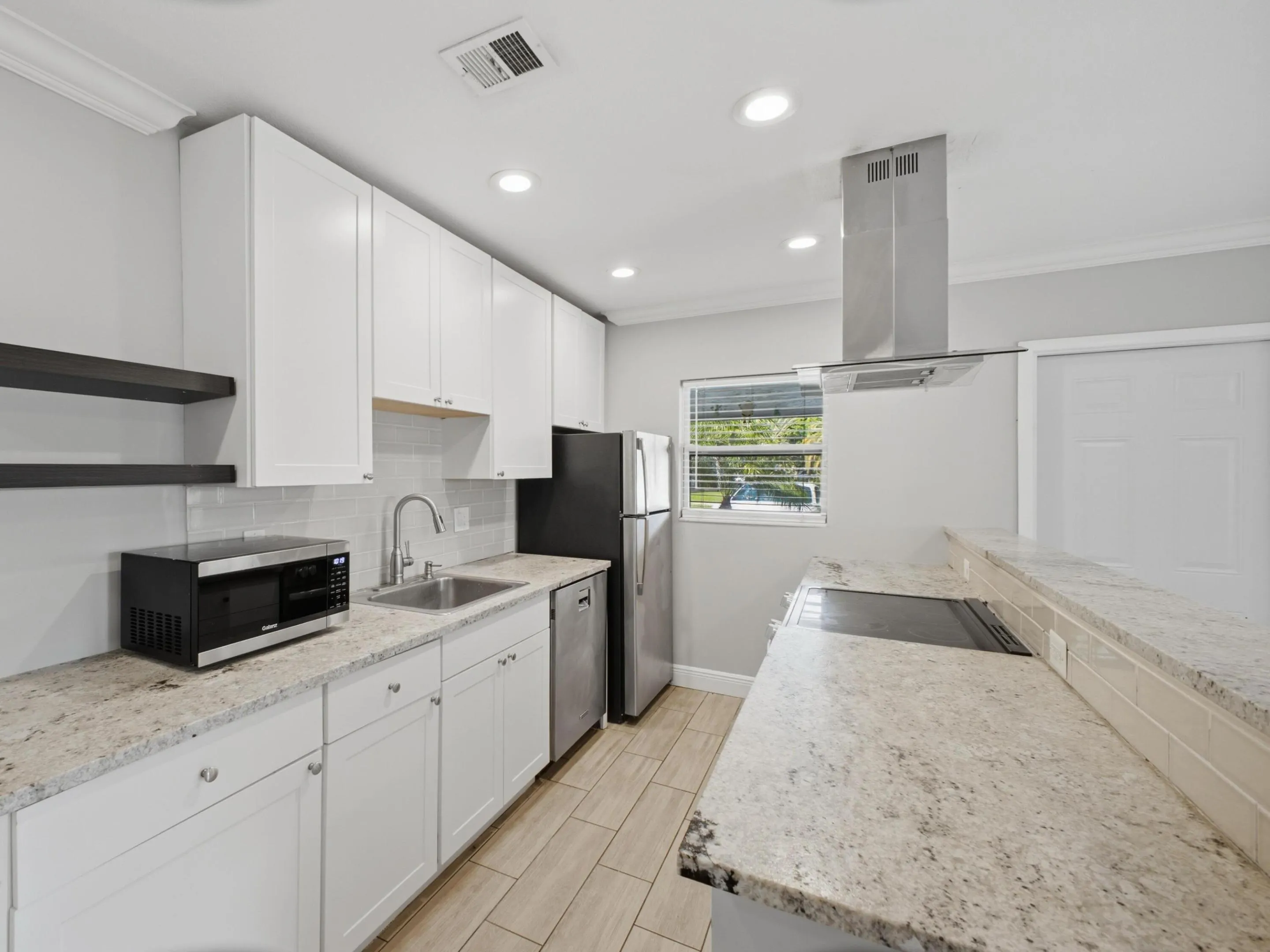 3125 Albatross Road