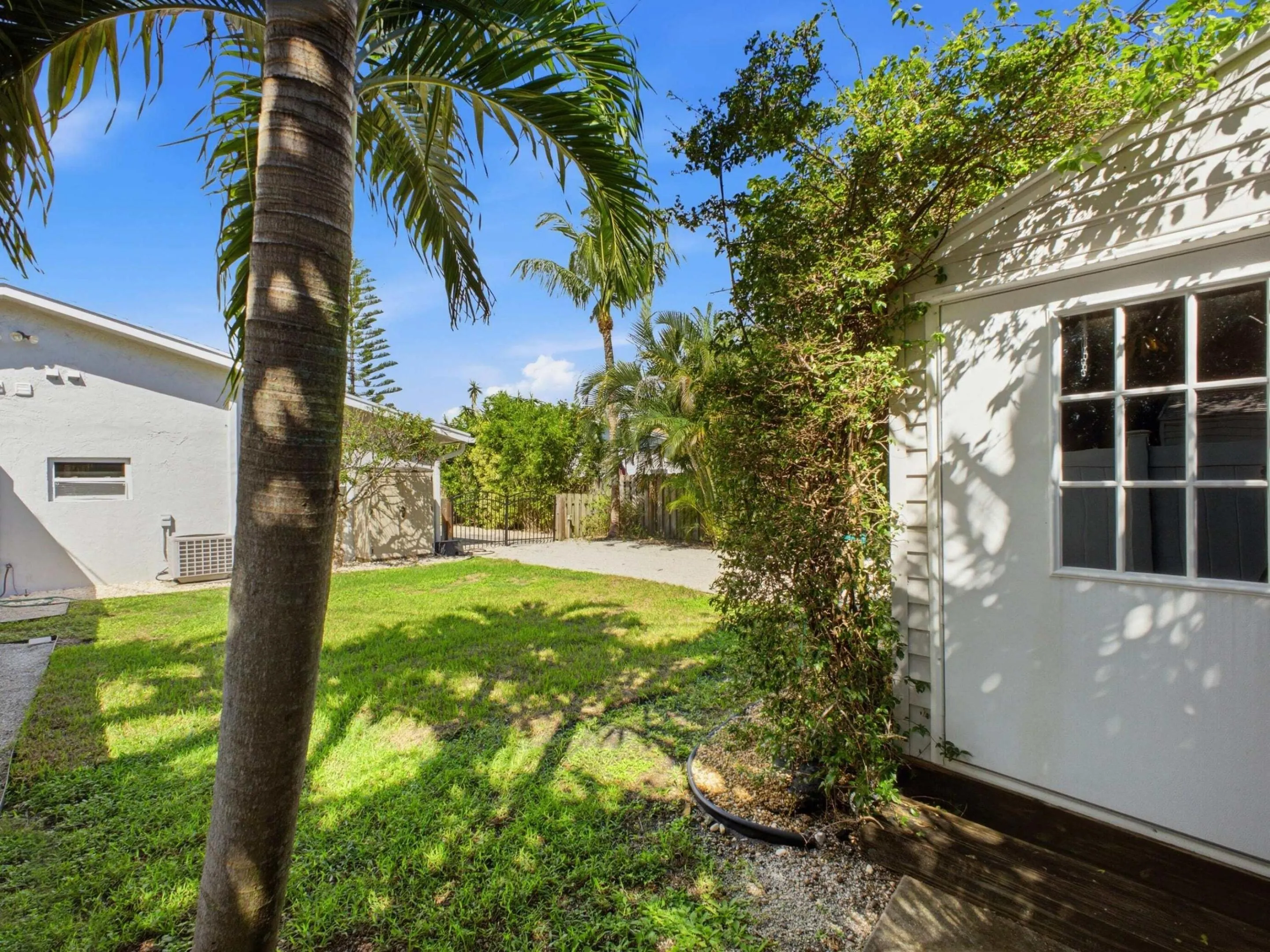 3125 Albatross Road