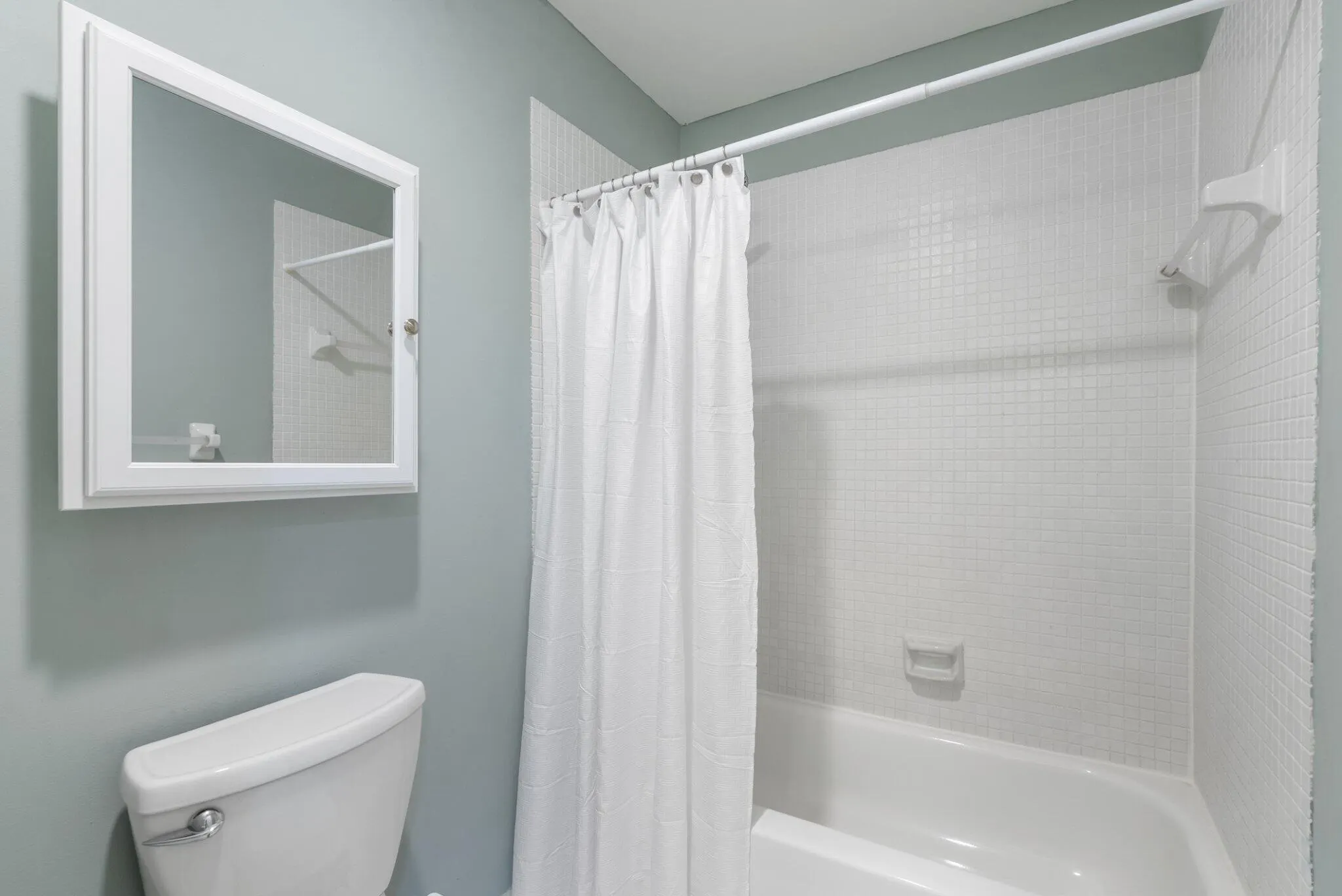 1740 NW 19TH Terrace #202