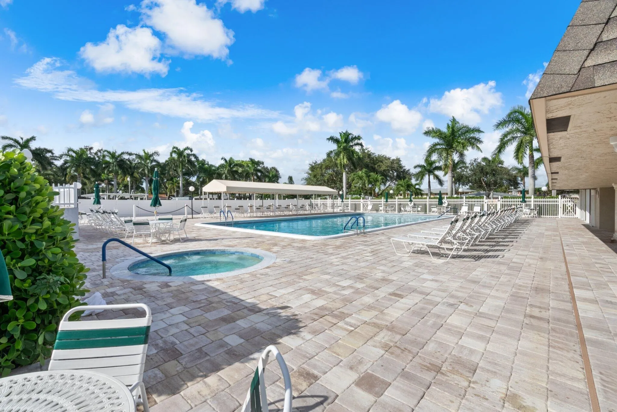1740 NW 19TH Terrace #202