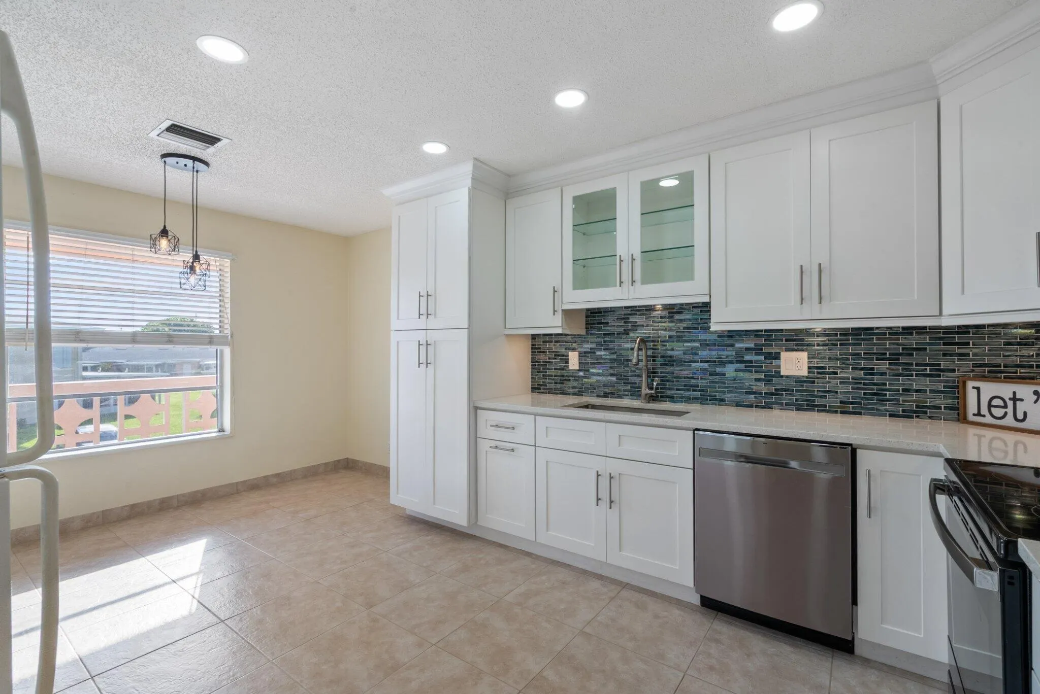1740 NW 19TH Terrace #202
