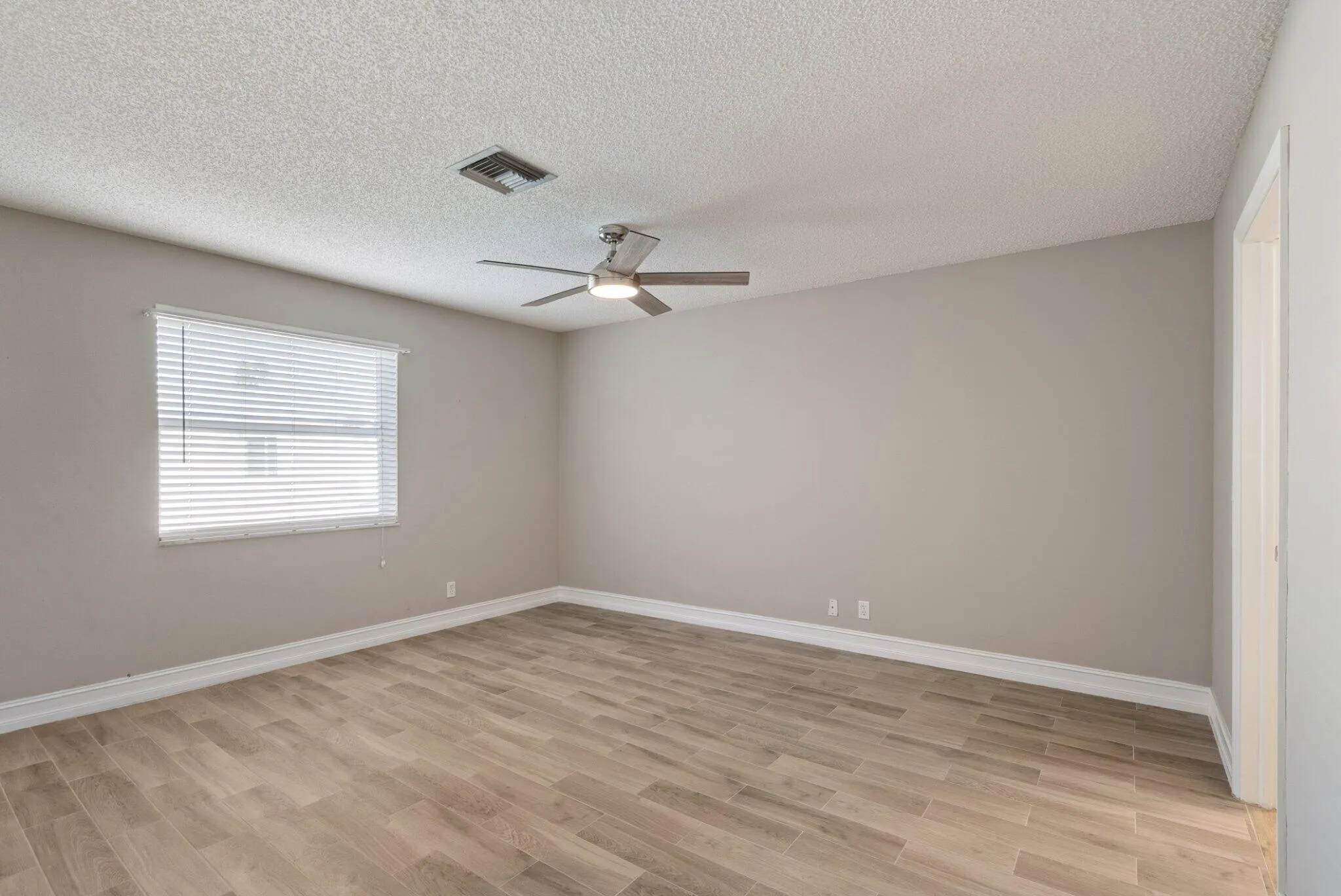 1740 NW 19TH Terrace #202