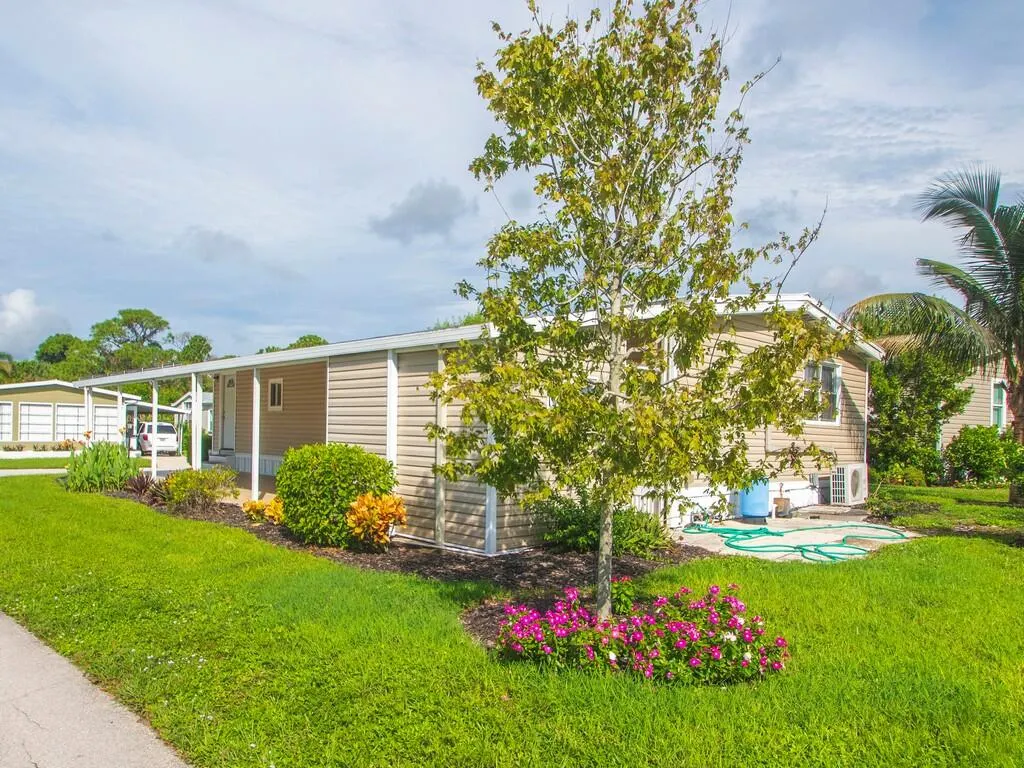 93 N Warner Drive