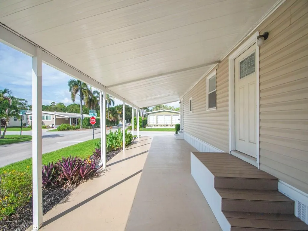 93 N Warner Drive
