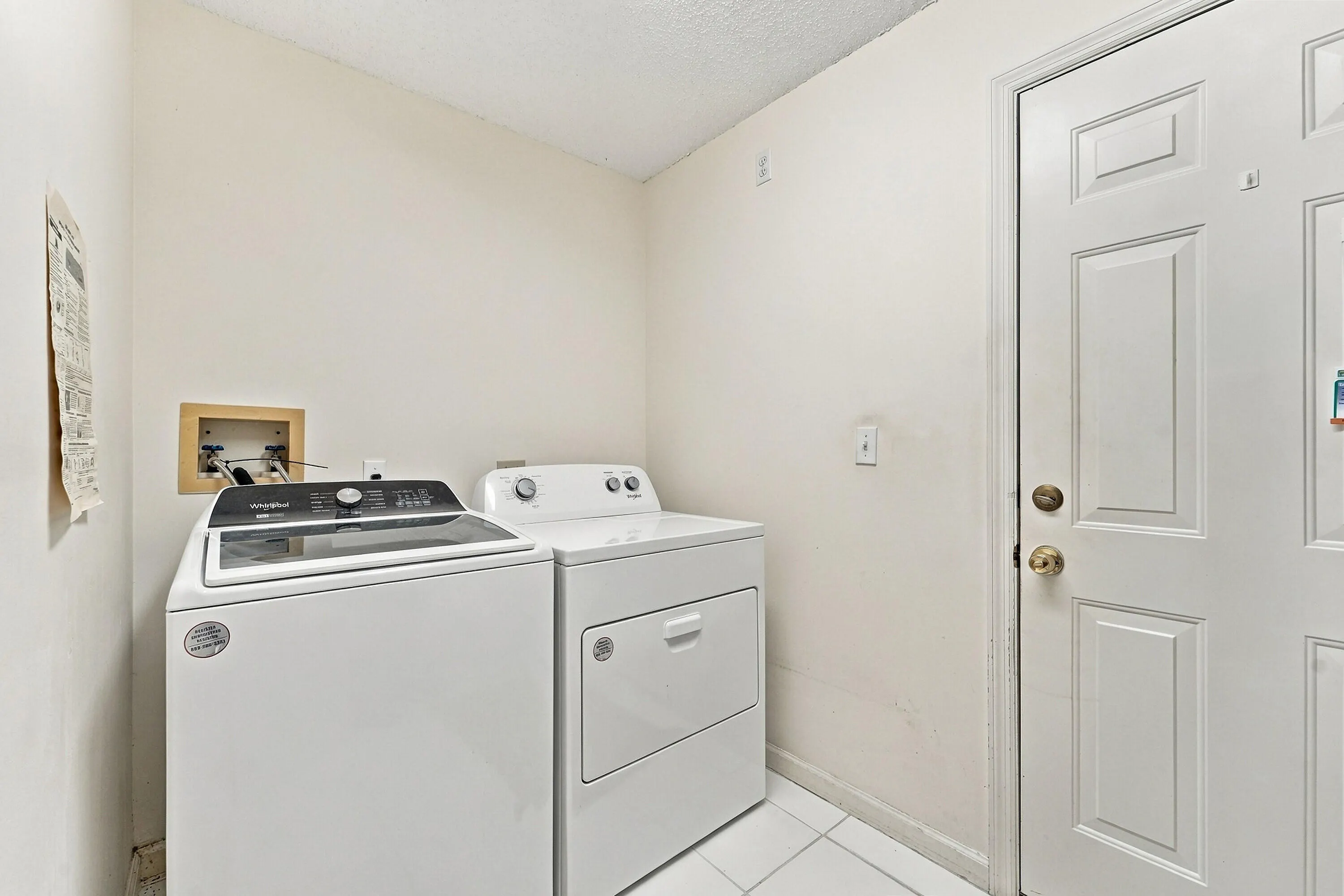 3705 BEACHWOOD Drive