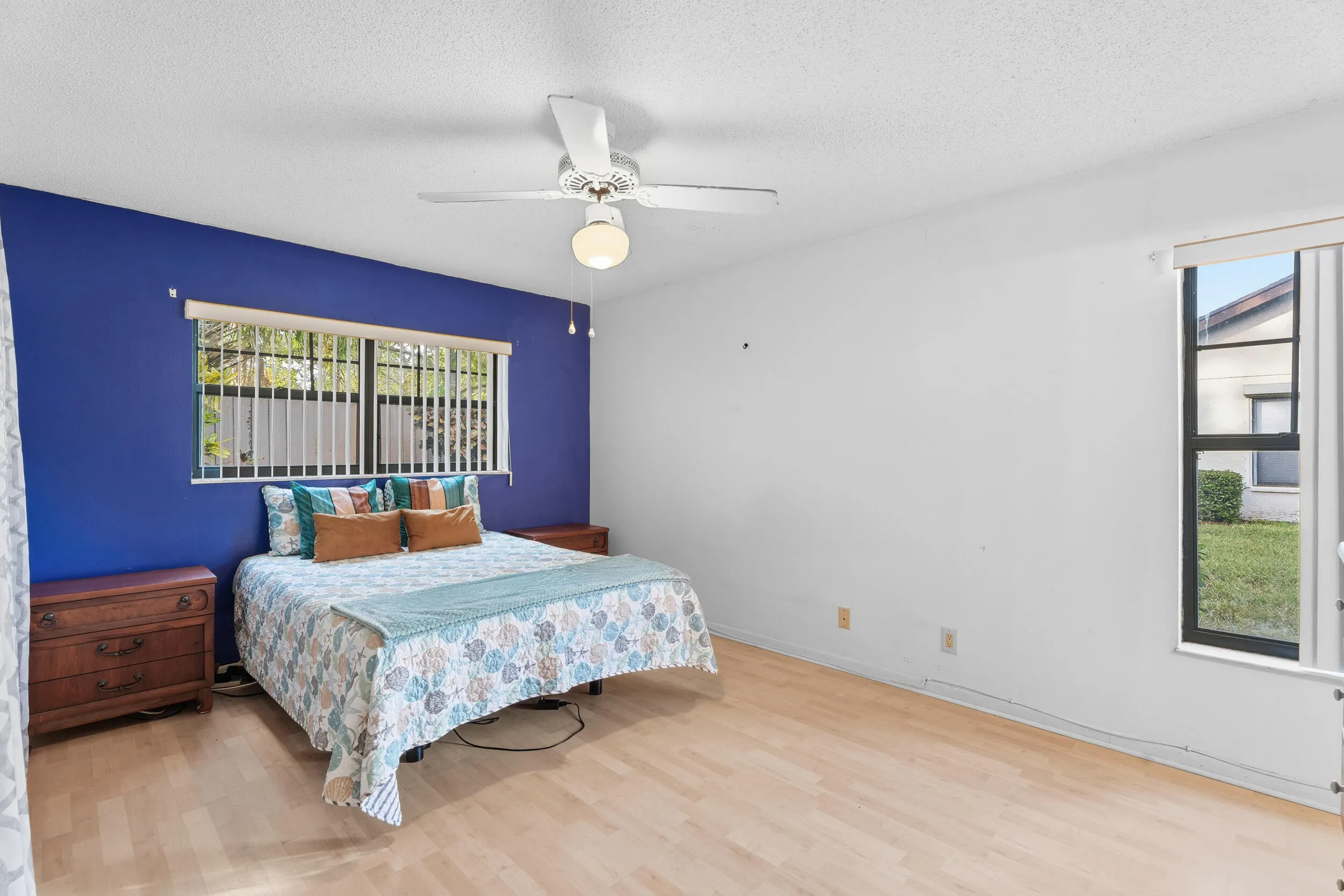 2054 SW Silver Pine Way #123H