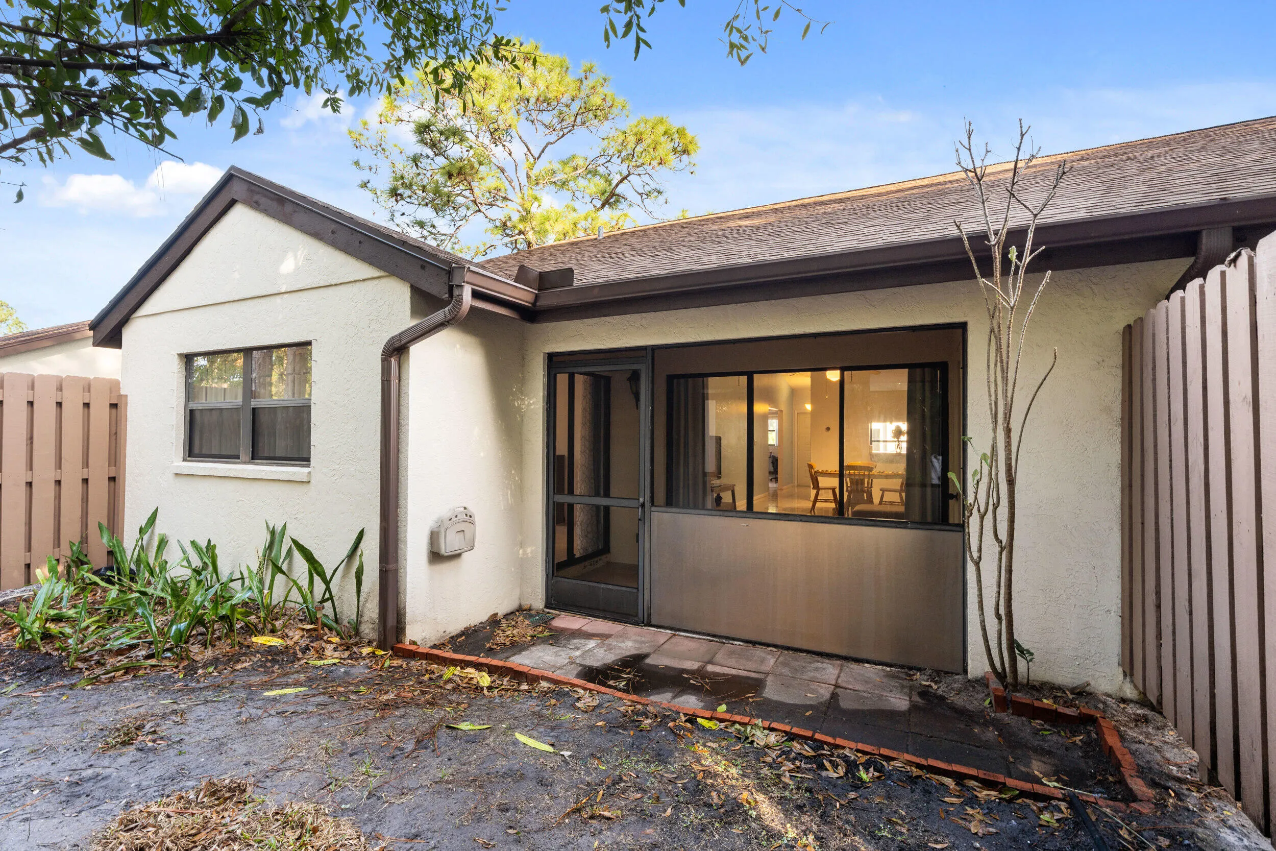 2054 SW Silver Pine Way #123H