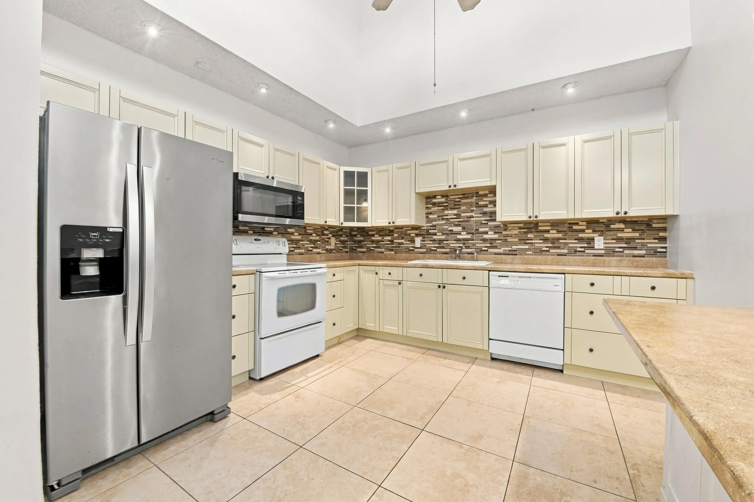 801 NW 30TH Avenue #C