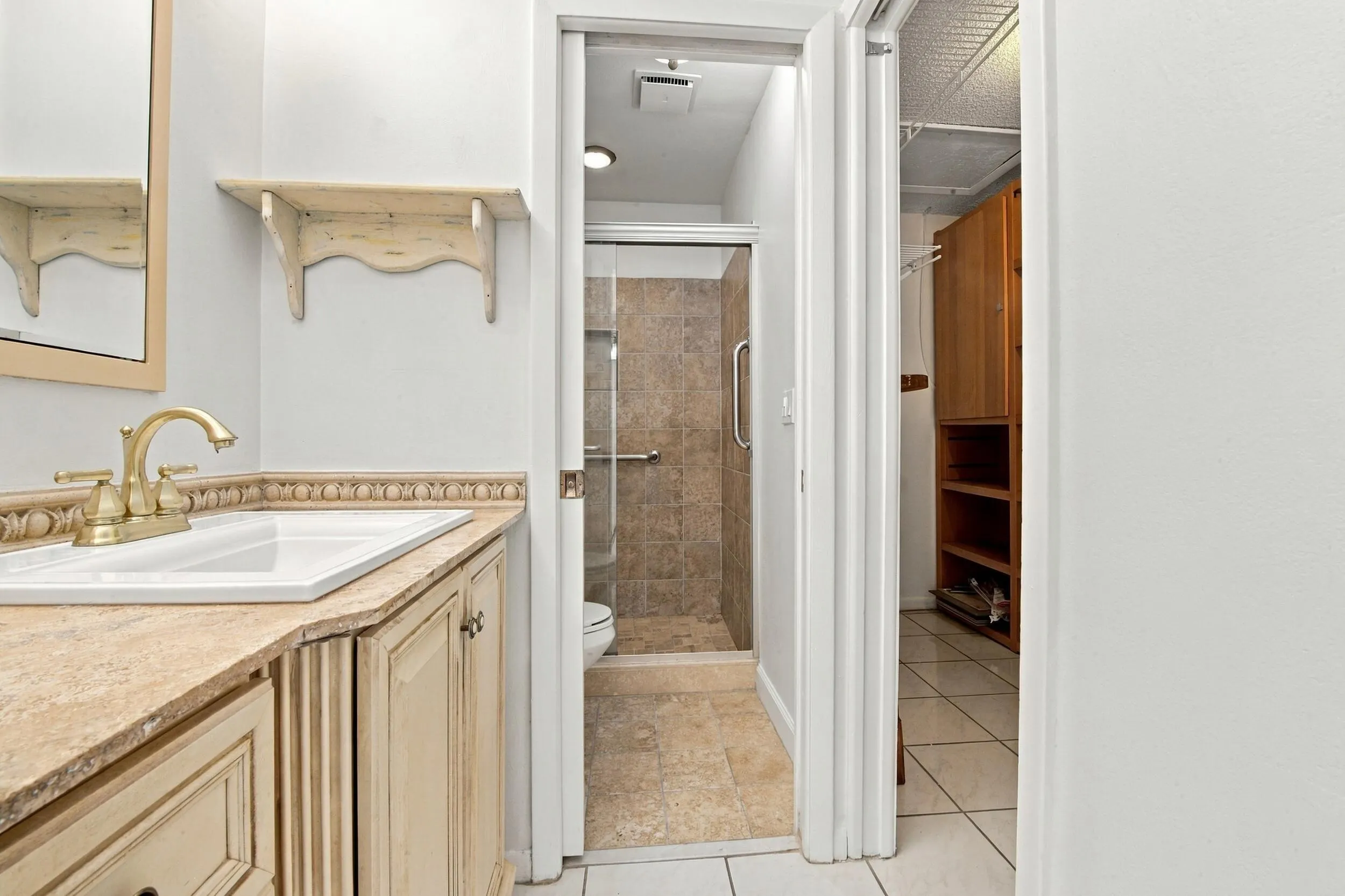 801 NW 30TH Avenue #C