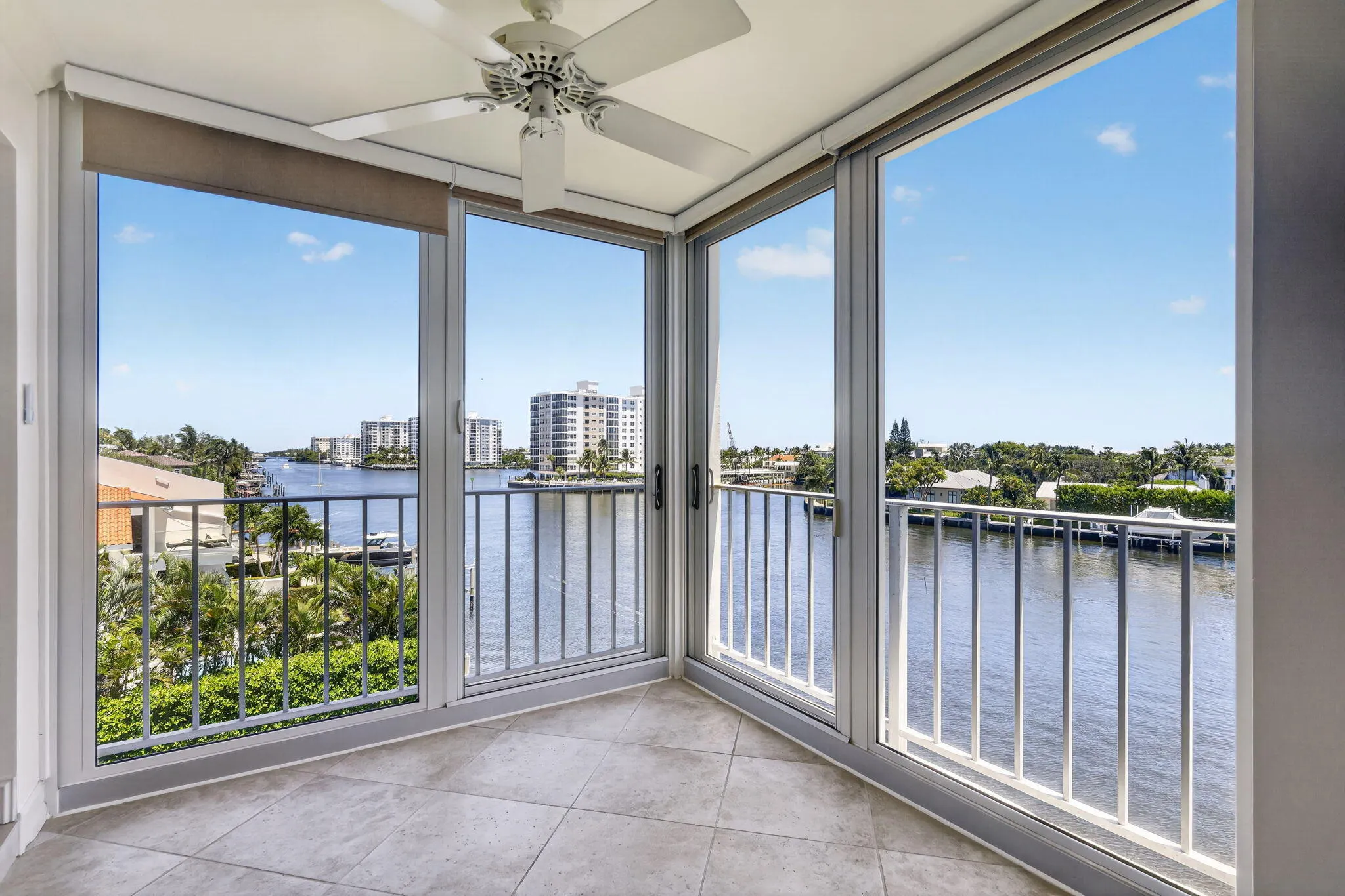 555 SE 6TH Avenue #4F