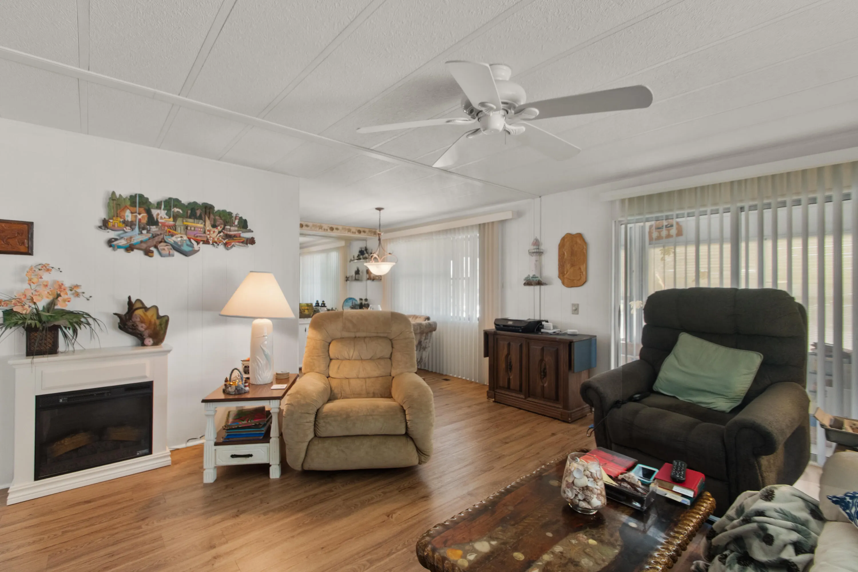 123 La Vaughn Circle
