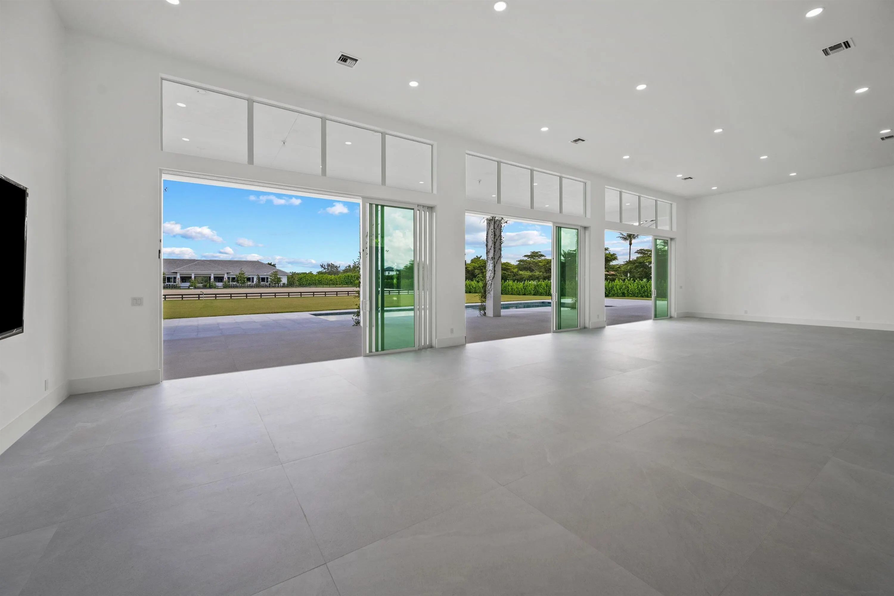 15359 Sunnyland Lane