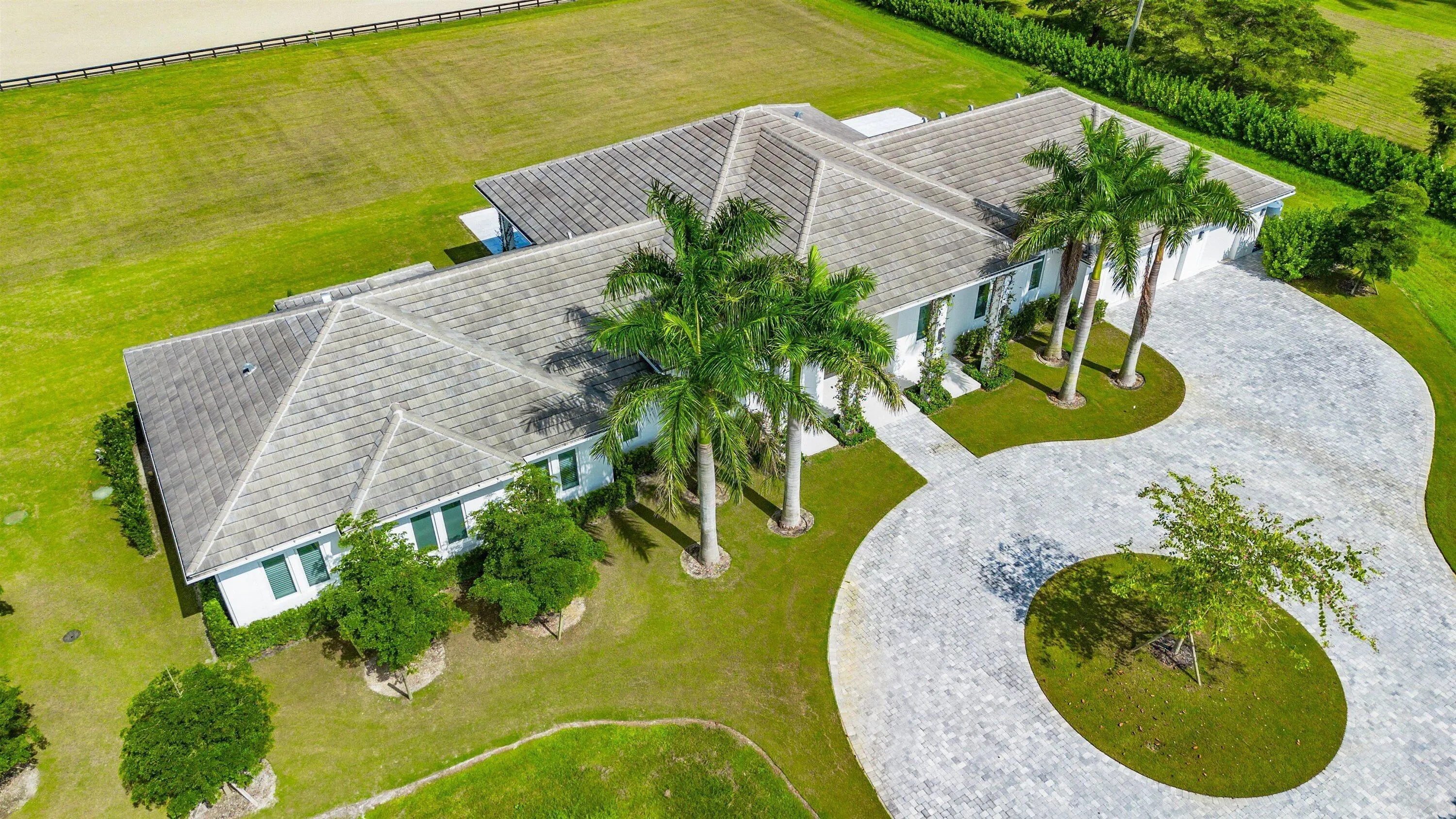 15359 Sunnyland Lane