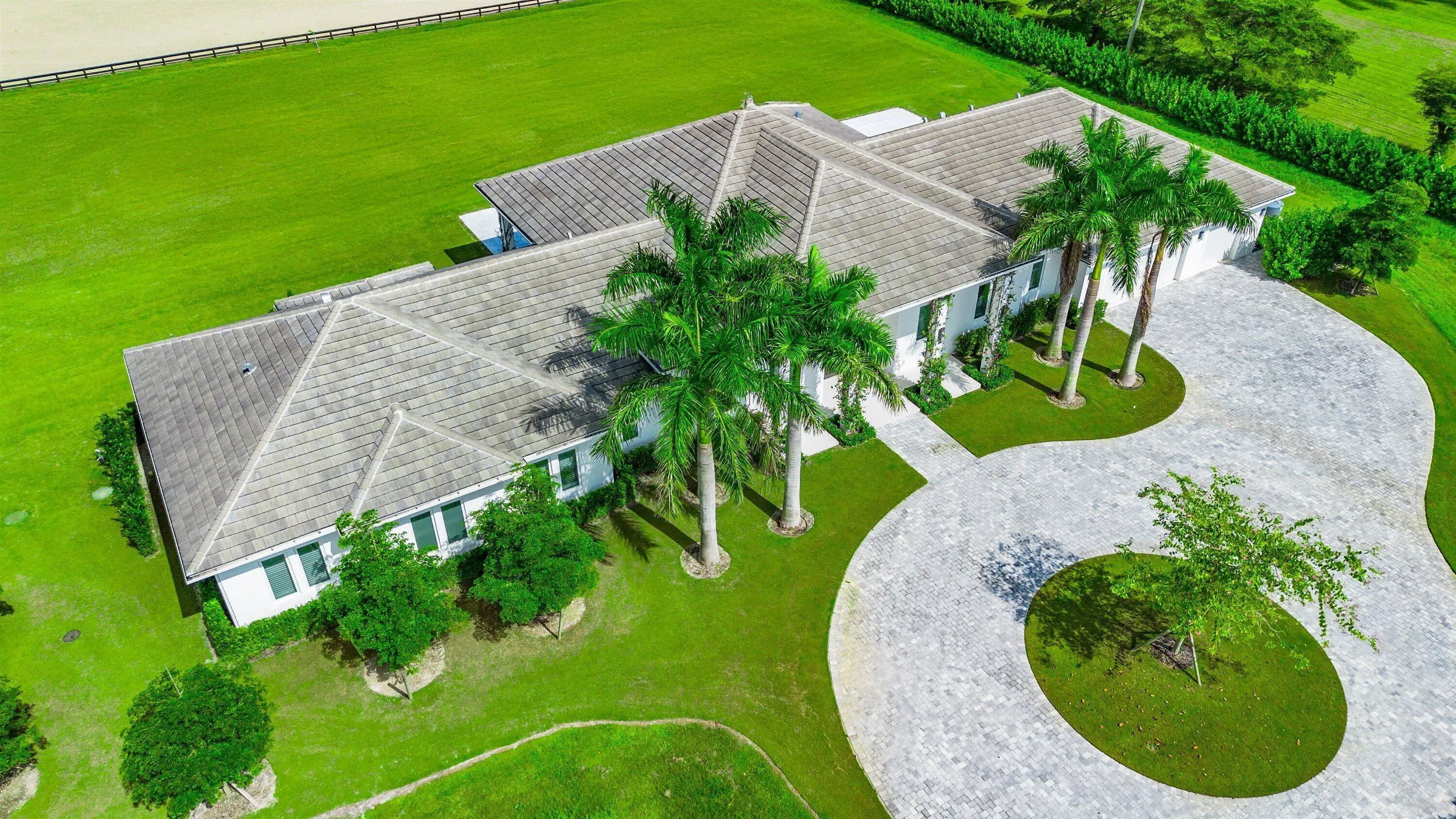 15359 Sunnyland Lane