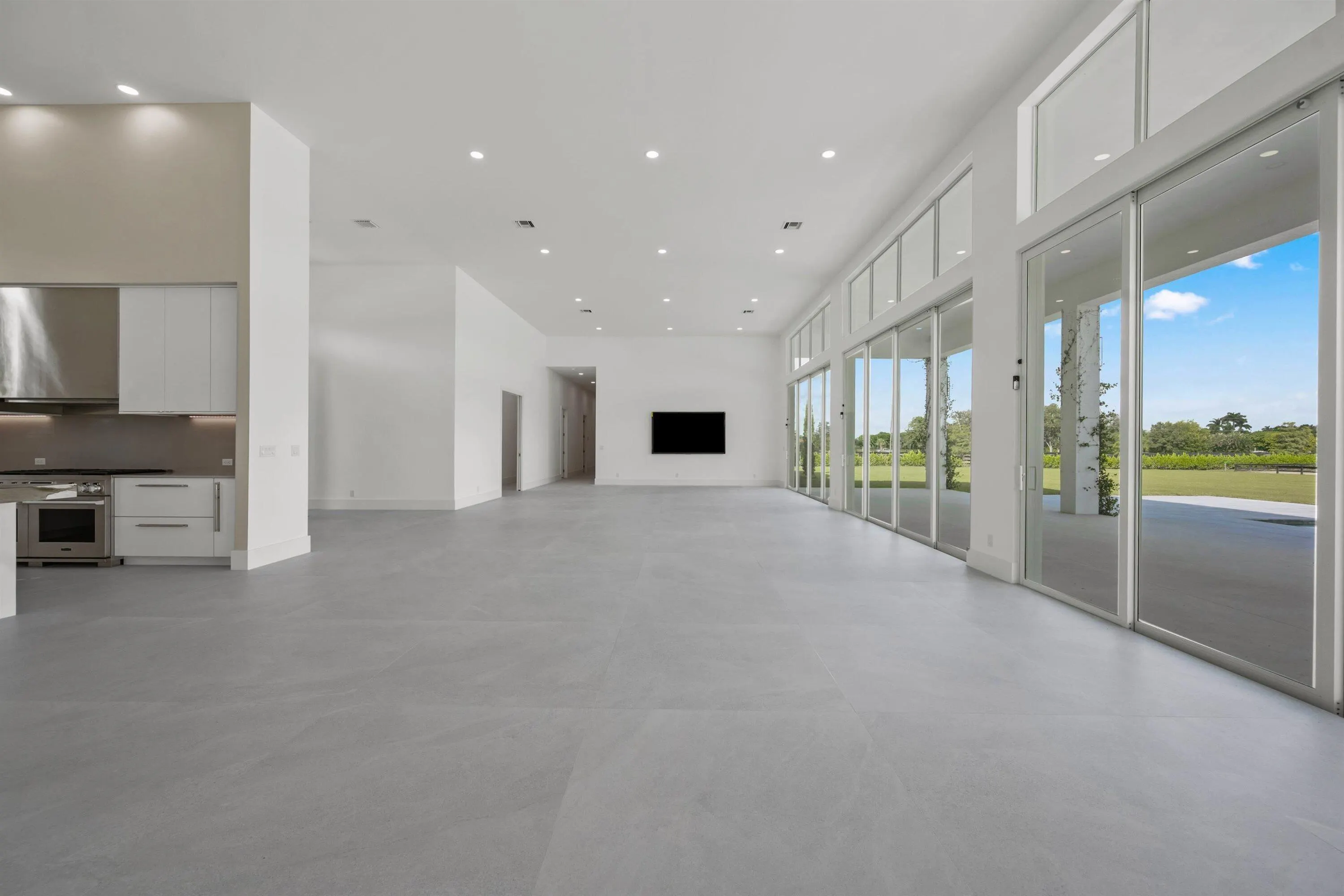 15359 Sunnyland Lane