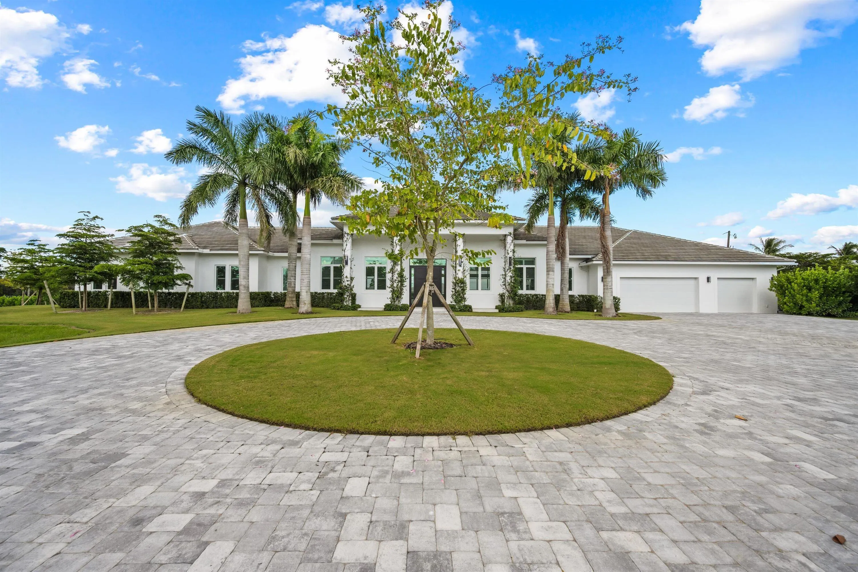 15359 Sunnyland Lane